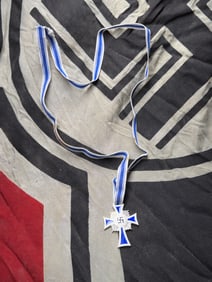 WW2 German Cross of Honour of the German Mother (Ehrenkreuz der Deutschen Mutter) — Bronze Class,