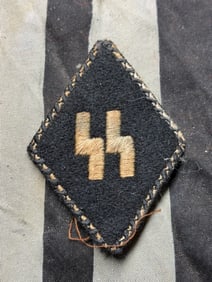WW2 German Waffen-SS Diamond Shaped Collar Tab