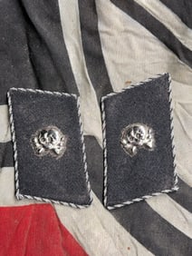PAIR OF WW2 GERMAN TOTENKOPF SS SKULL COLLAR TABS WITH RZM PAPER TAG