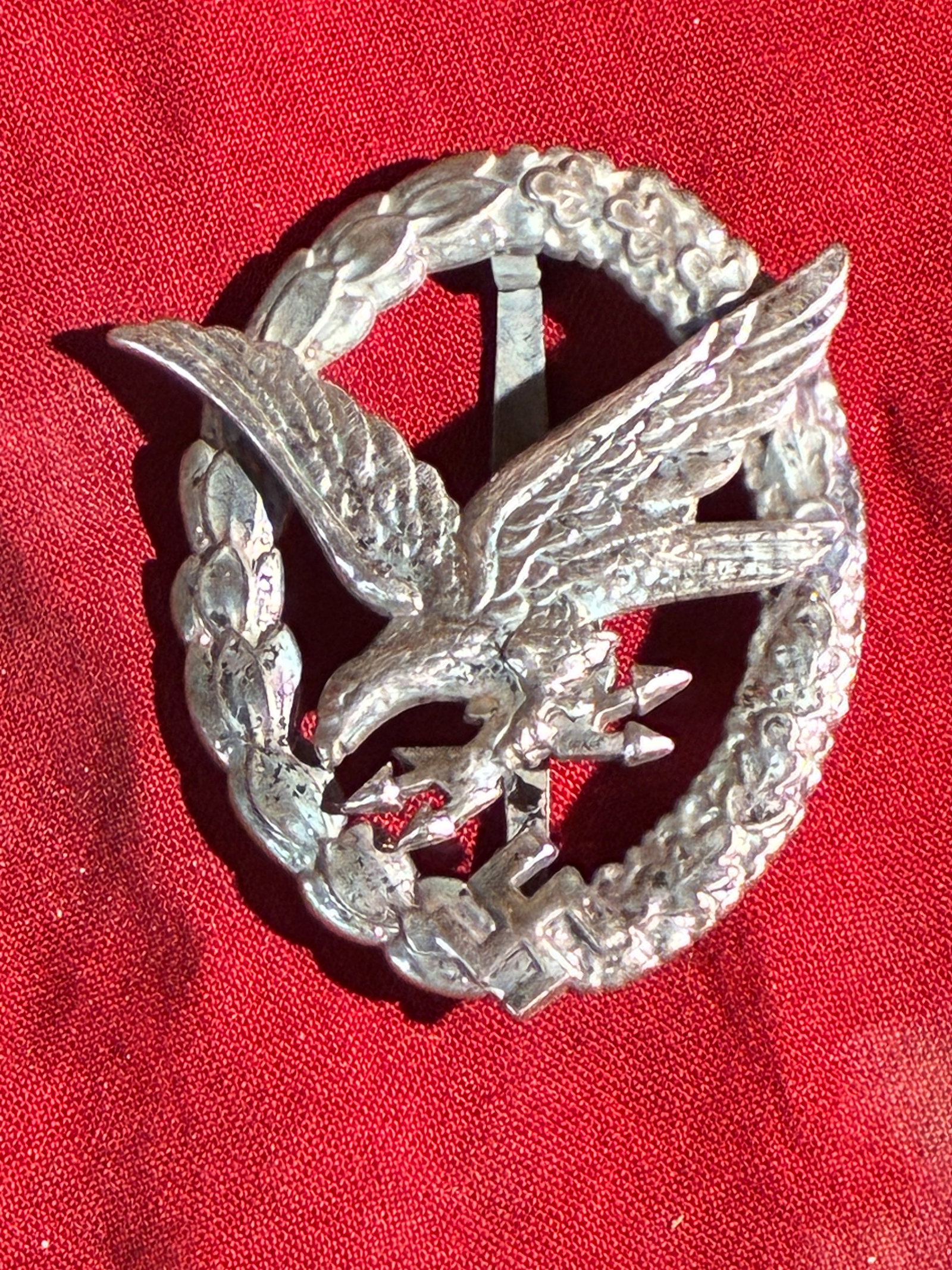 WW2 German Luftwaffe Ground Combat Badge (Bodenkampfabzeichen), Maker-Mark “B&NL: This badge is a Luftwaffe Ground Combat Badge, instituted by Nazi Germany on 31 March 1942 to recognize members of the Luftwaffe who engaged in sustained ground fighting. The design features a German 