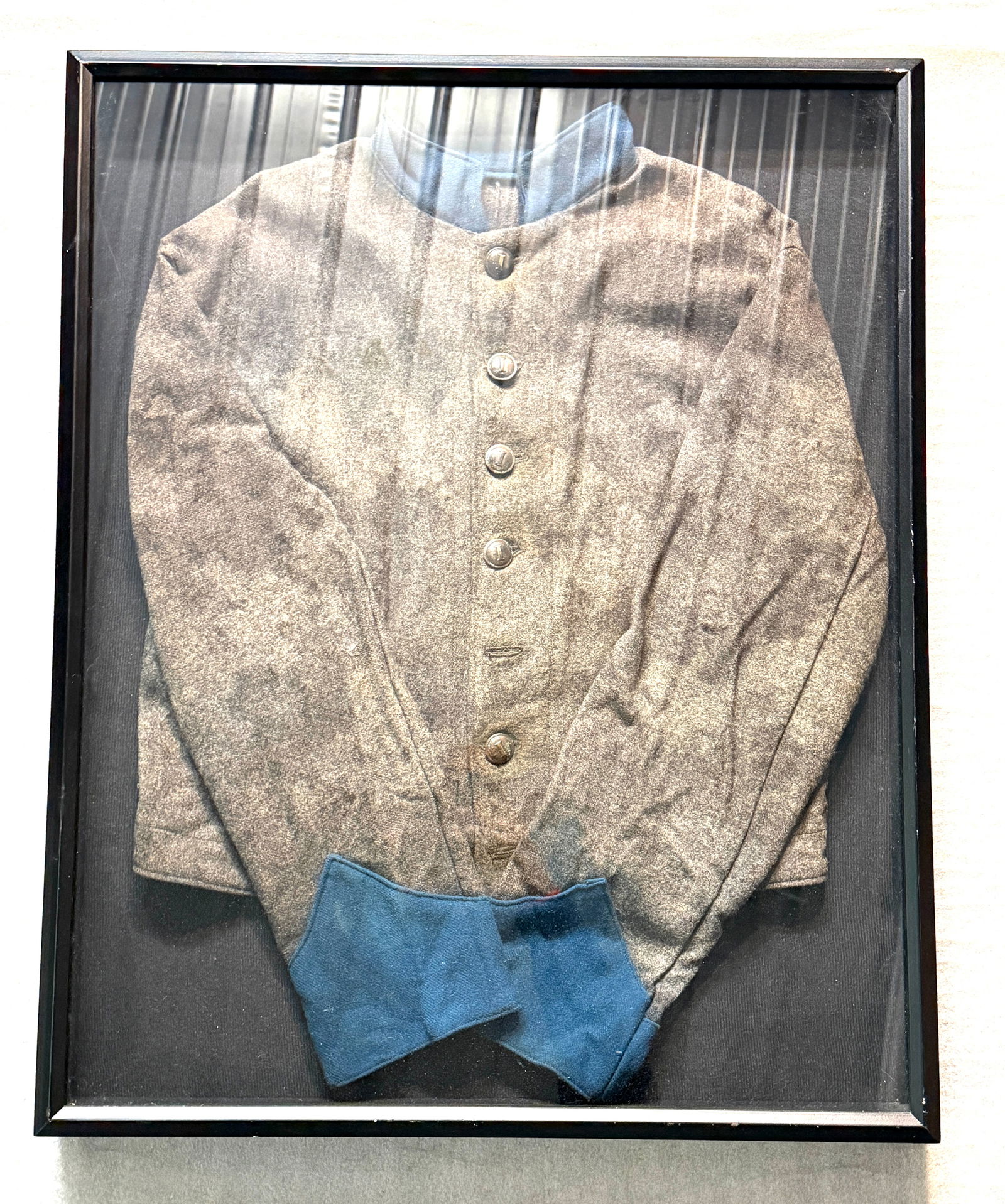 Civil War Confederate Infantry Shell Jacket — 2nd Virginia Volunteer Infantry Regiment: This Confederate shell jacket, preserved in remarkable condition, is an original enlisted man’s garment attributed to the 2nd Virginia Volunteer Infantry Regiment, one of the most storied units of t