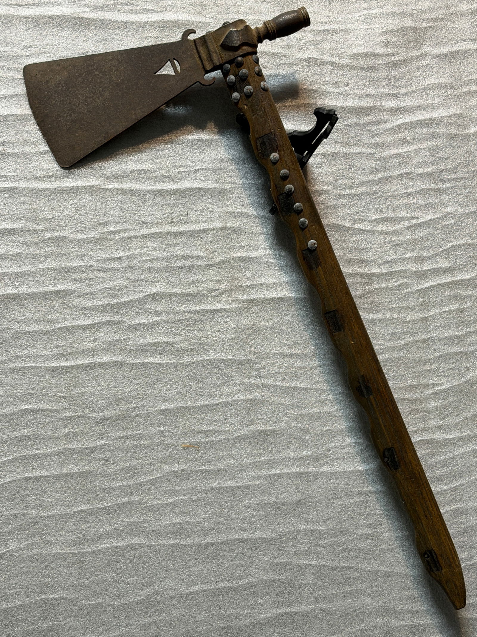 1800's Native American Plains Pipe Tomahawk with Trade-Style Spontoon Blade (1 of 9)
