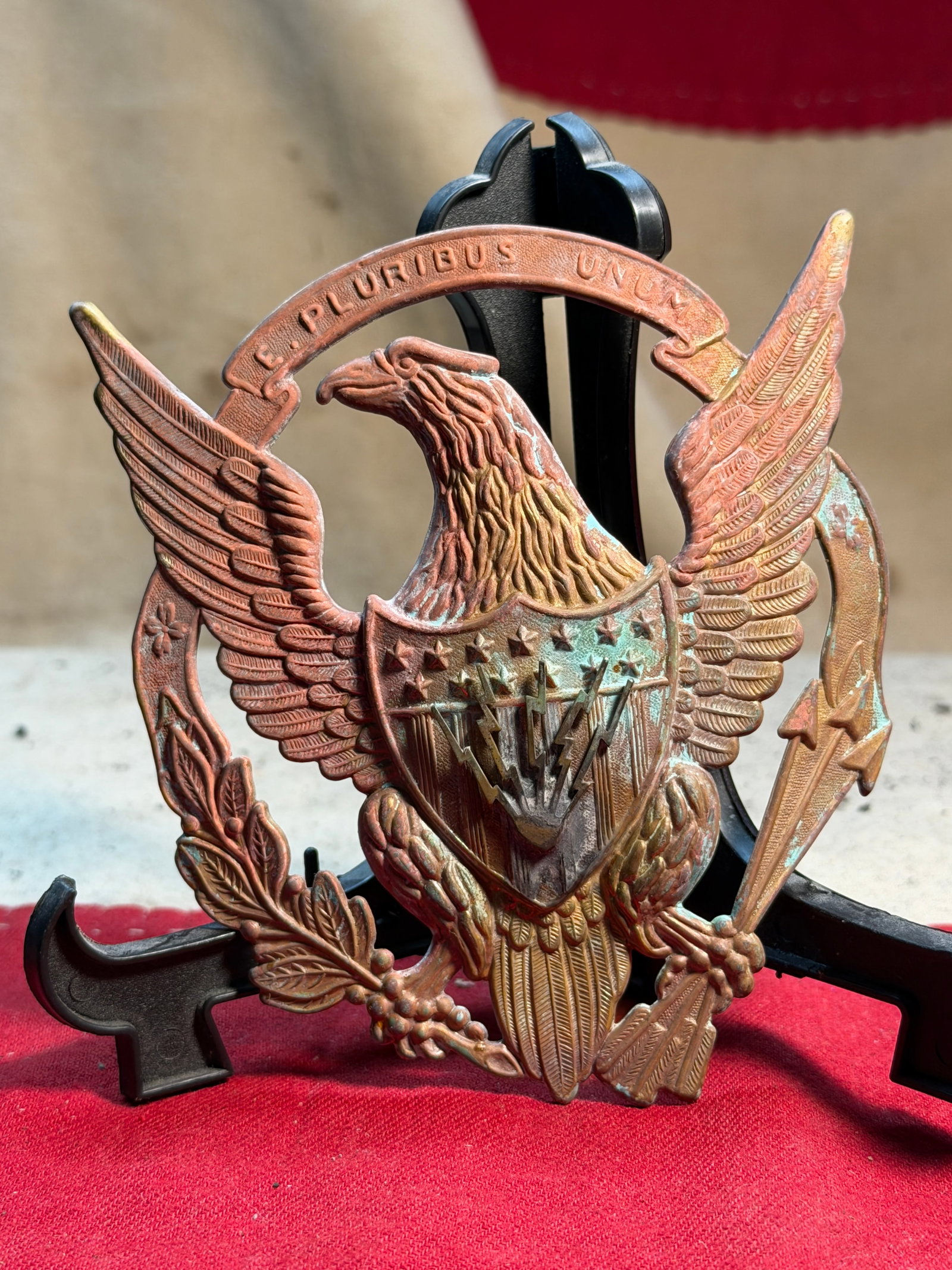 Rare Indian Wars Telecommunications Officer's Shako Headgear Badge Insignia: Rare Indian Wars Telecommunications Officer's Shako Headgear Badge Insignia. A rare find. Shows good wear and use with a beautiful overall patina. The attachment loops are still attached to the revers