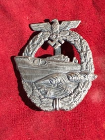 WW2 German Kriegsmarine E-Boat War Badge (Schnellboot-Kriegsabzeichen), c. 1941–1945