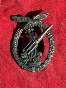 WW2 German Luftwaffe Anti-Aircraft War Badge (Flak-Kampfabzeichen), ca. 1941–1945 By Brehmer,