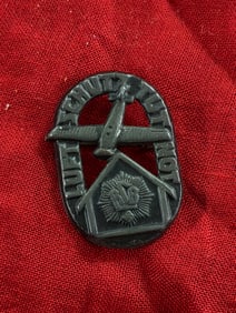 WW2 German Reichsluftschutzbund (RLB) Blut und Boden–Style Commemorative Badge