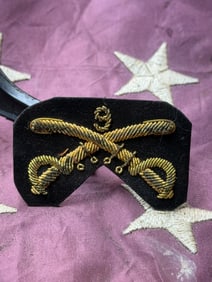 Indian Wars U.S. Army Officer’s Cavalry Cap Insignia (Crossed Sabers)