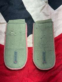 WW2 Pair of German Army (Heer) Enlisted Shoulder Straps, Panzer Branch