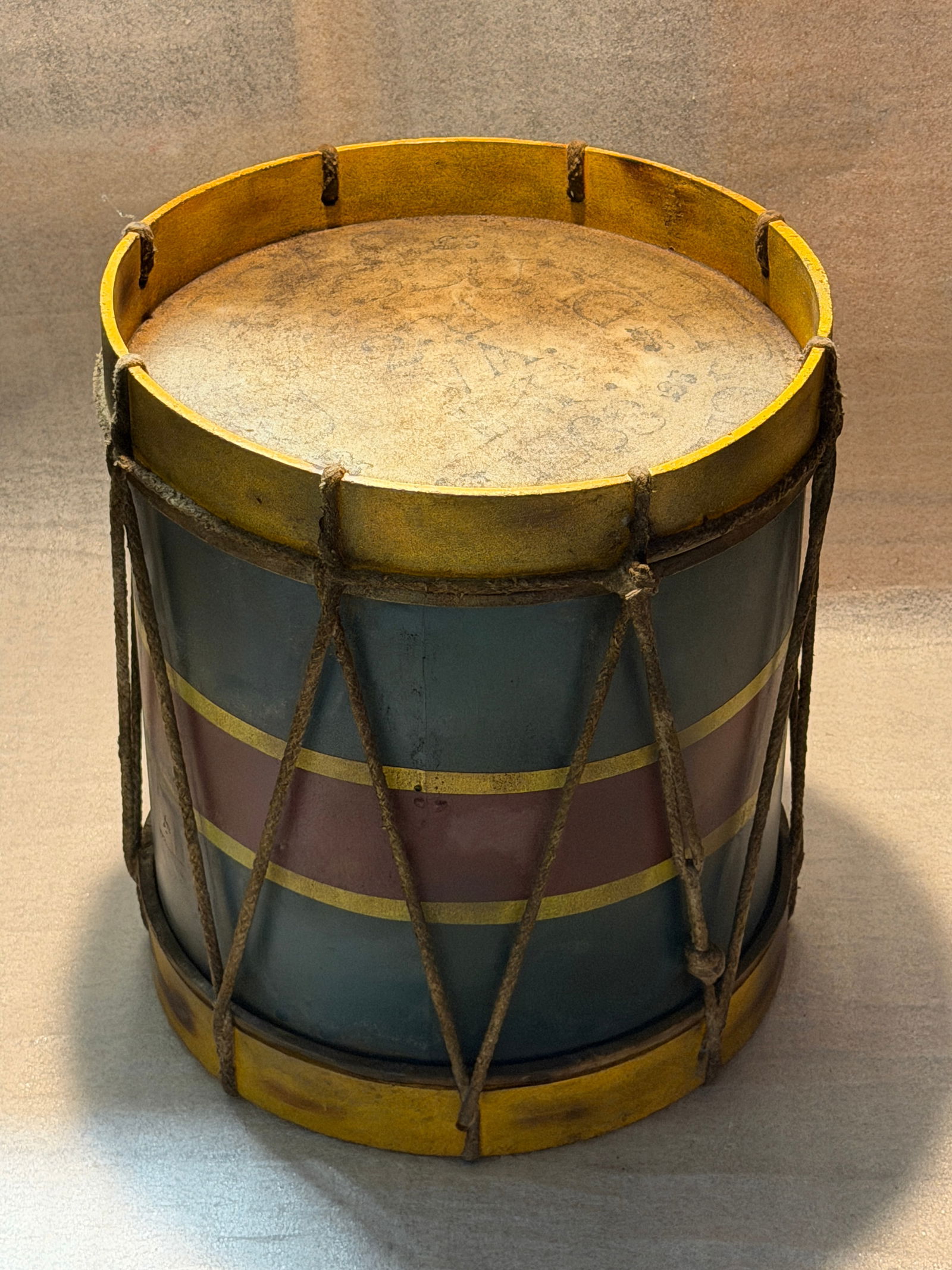 Civil War Confederate Virginia Battle Drum Marked 21st Virginia, Gettysburg 1863: This rope-tension field drum dates to the American Civil War and bears the hand-marked inscription “21 VA. HI. 1863” on its original animal-hide drumhead, identifying it with the 21st Virginia