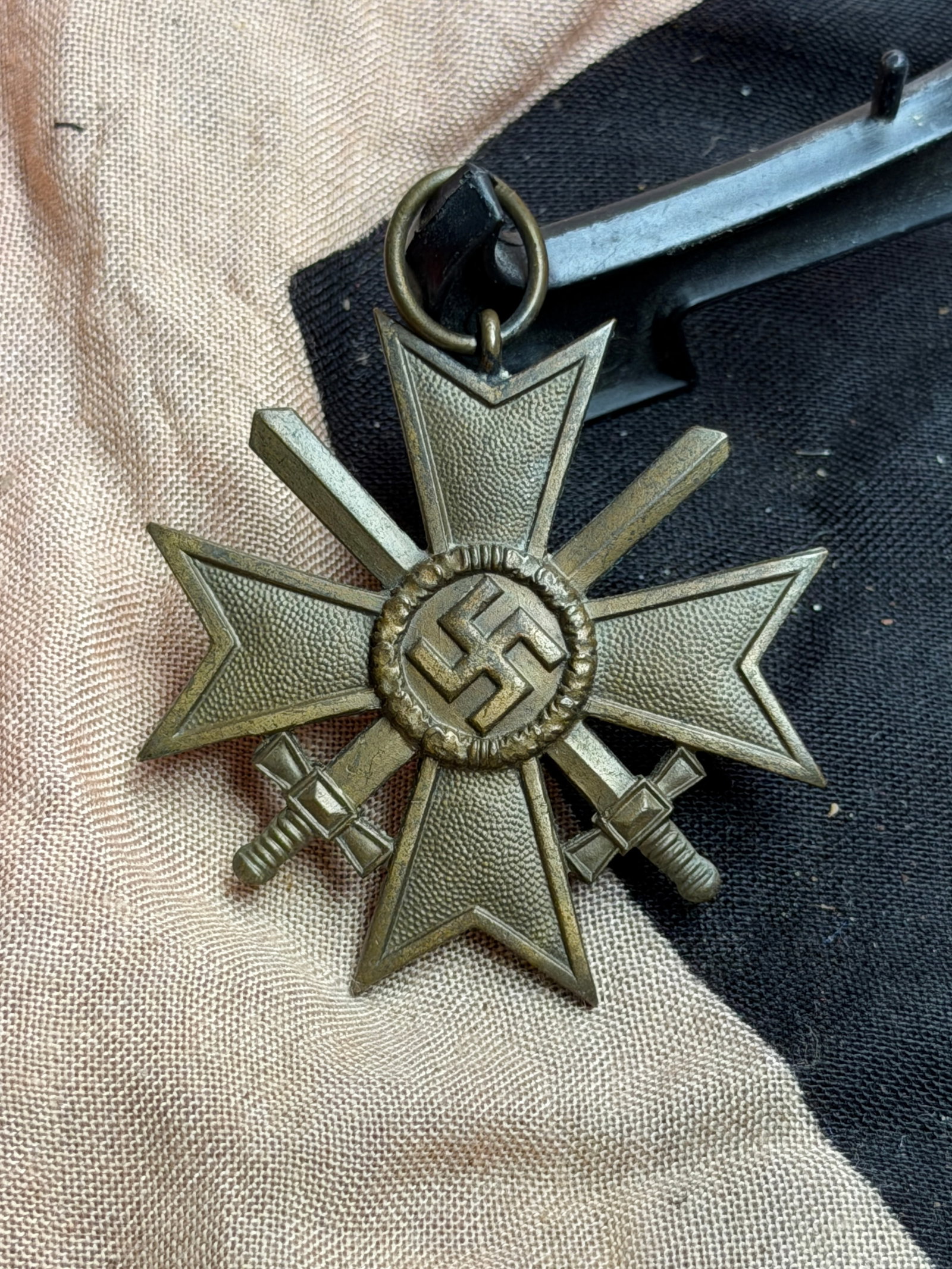 WW2 German War Merit Cross, Second Class with Swords (Kriegsverdienstkreuz II. Klasse mit: This decoration is the German War Merit Cross, Second Class with Swords, instituted in 1939 during the Second World War. Awarded by the Nazi regime, the medal recognized acts of bravery or meritorious