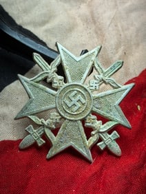 WW2 German Spanish Cross with Swords
