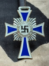 WW2 German 16-Year Faithful Service Cross (Treudienst-Ehrenzeichen)