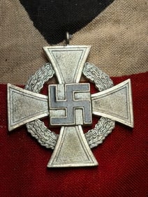 WW2 German Faithful Service Decoration (Treuedienst-Ehrenzeichen), Nazi
