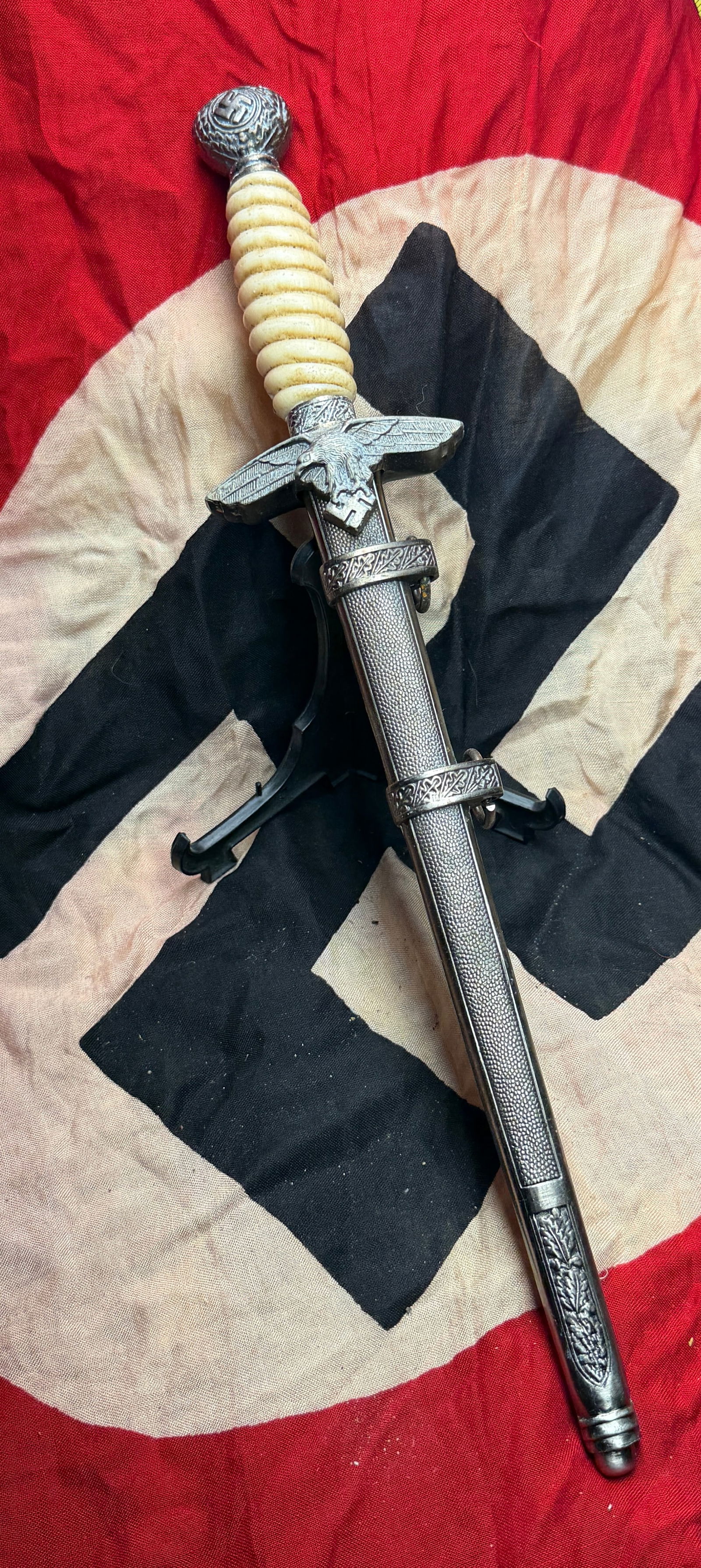 WW2 German Luftwaffe Officer’s Dagger (Fliegerdolch) (1 of 11)