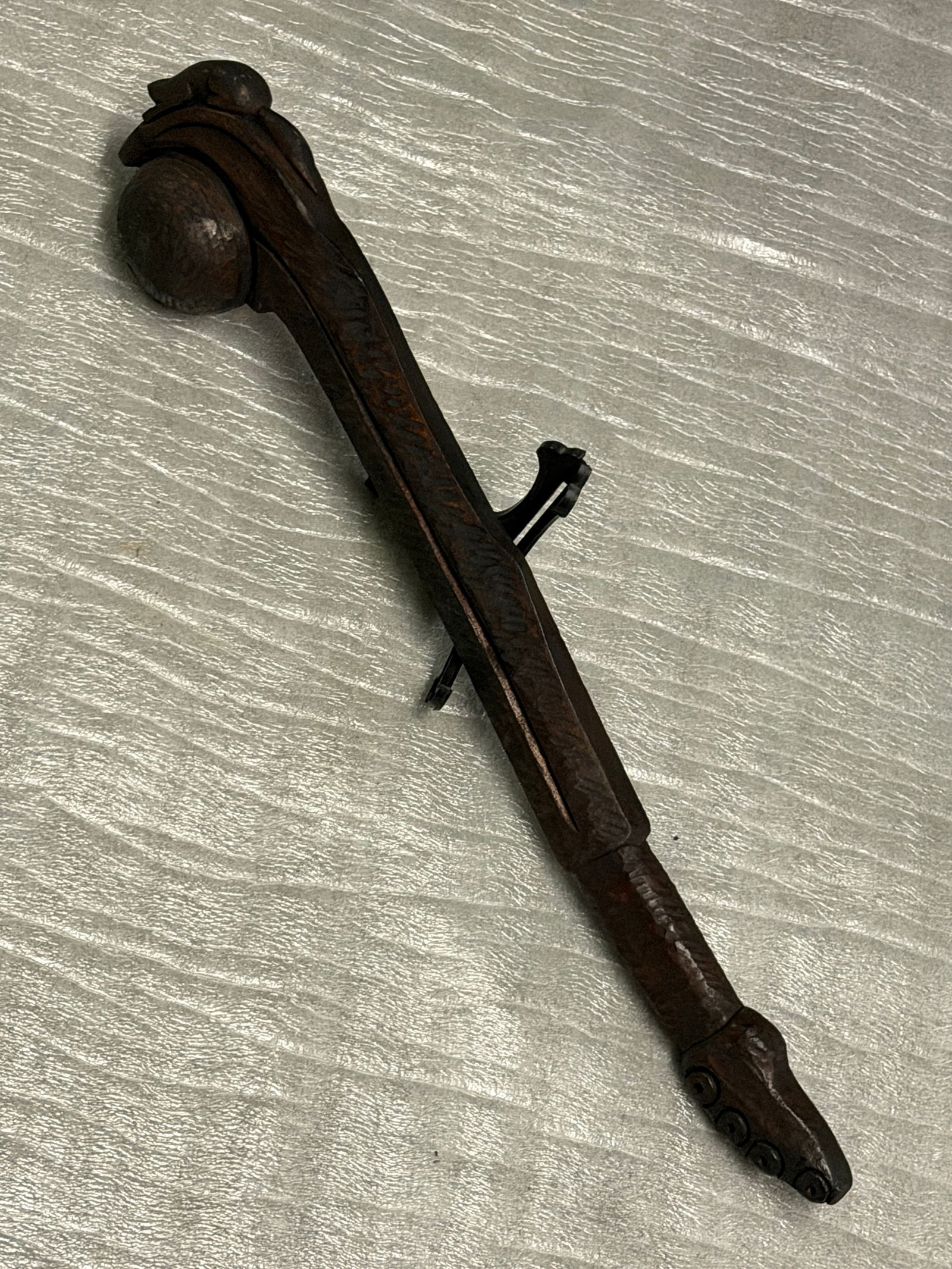 19th Century Native American Wooden War Club with Carved Effigy Head (1 of 8)