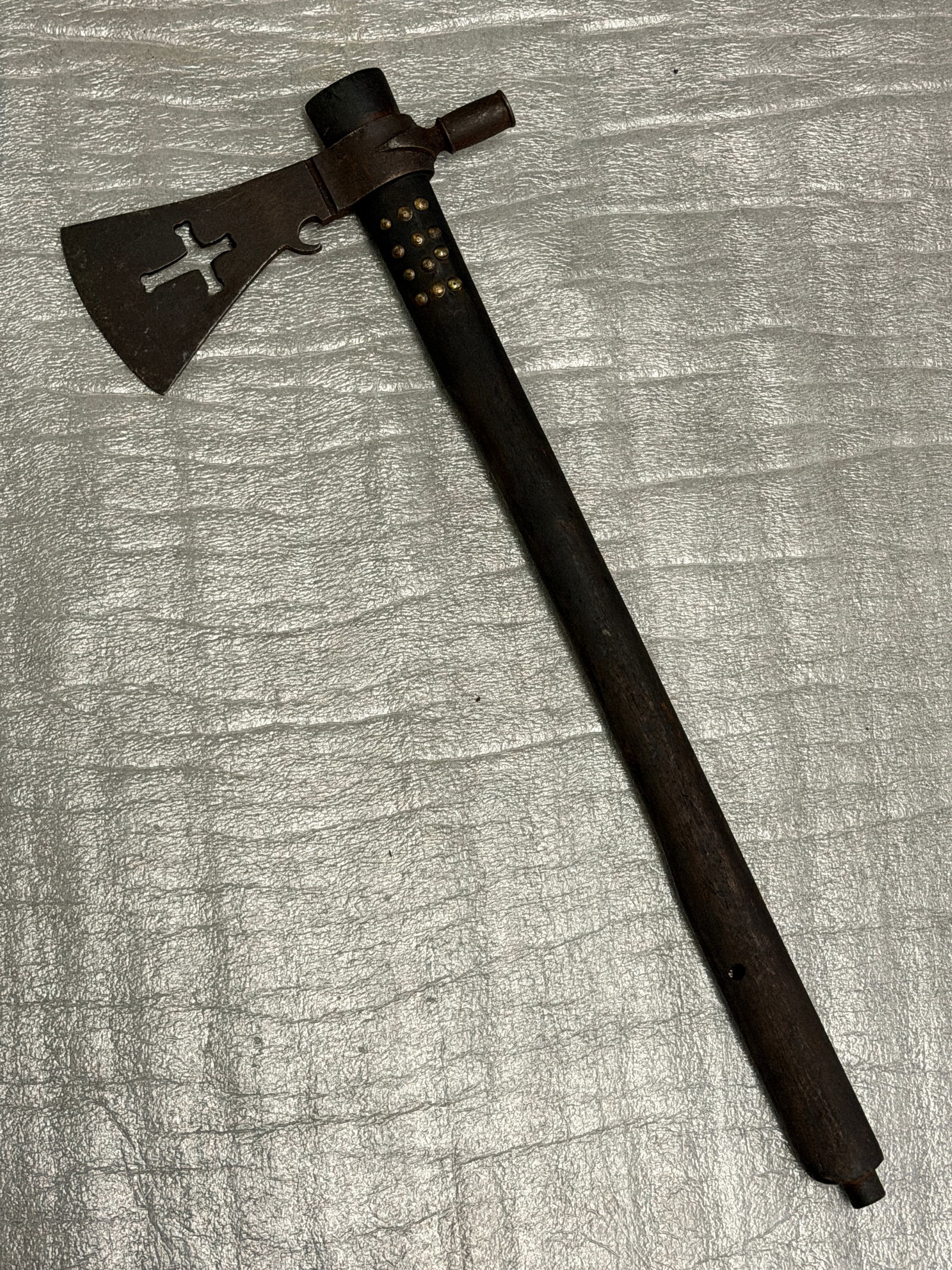 Native American Ceremonial Pipe Tomahawk (Axe–Club), 19th Century (1 of 7)