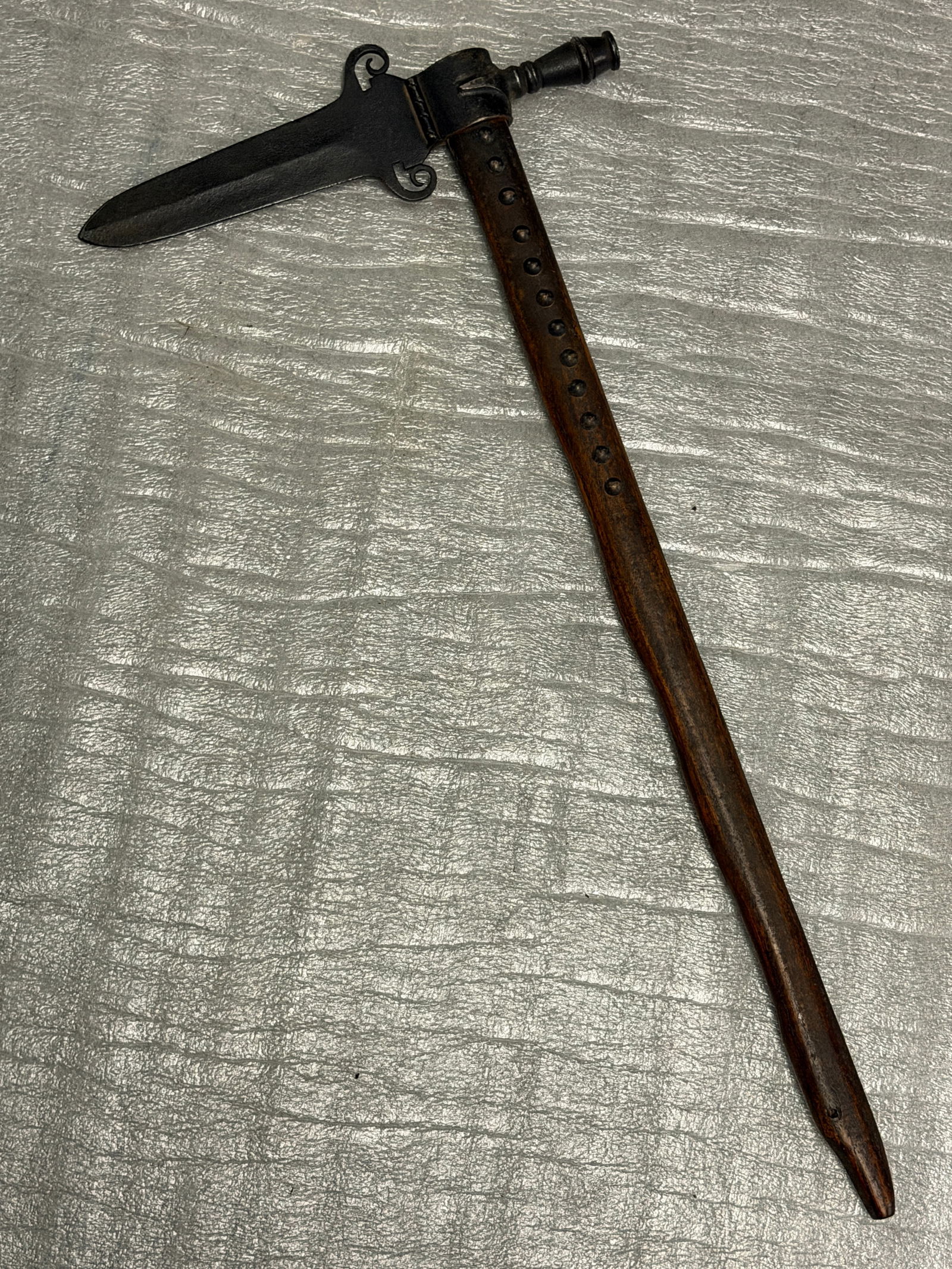 19th Century Sioux (Lakota) Double-Edged Spontoon Tomahawk with Studded Wooden Haft (1 of 9)