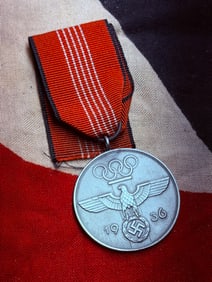 WW2 German 1936 Berlin Summer Olympic Games Commemorative Medal
