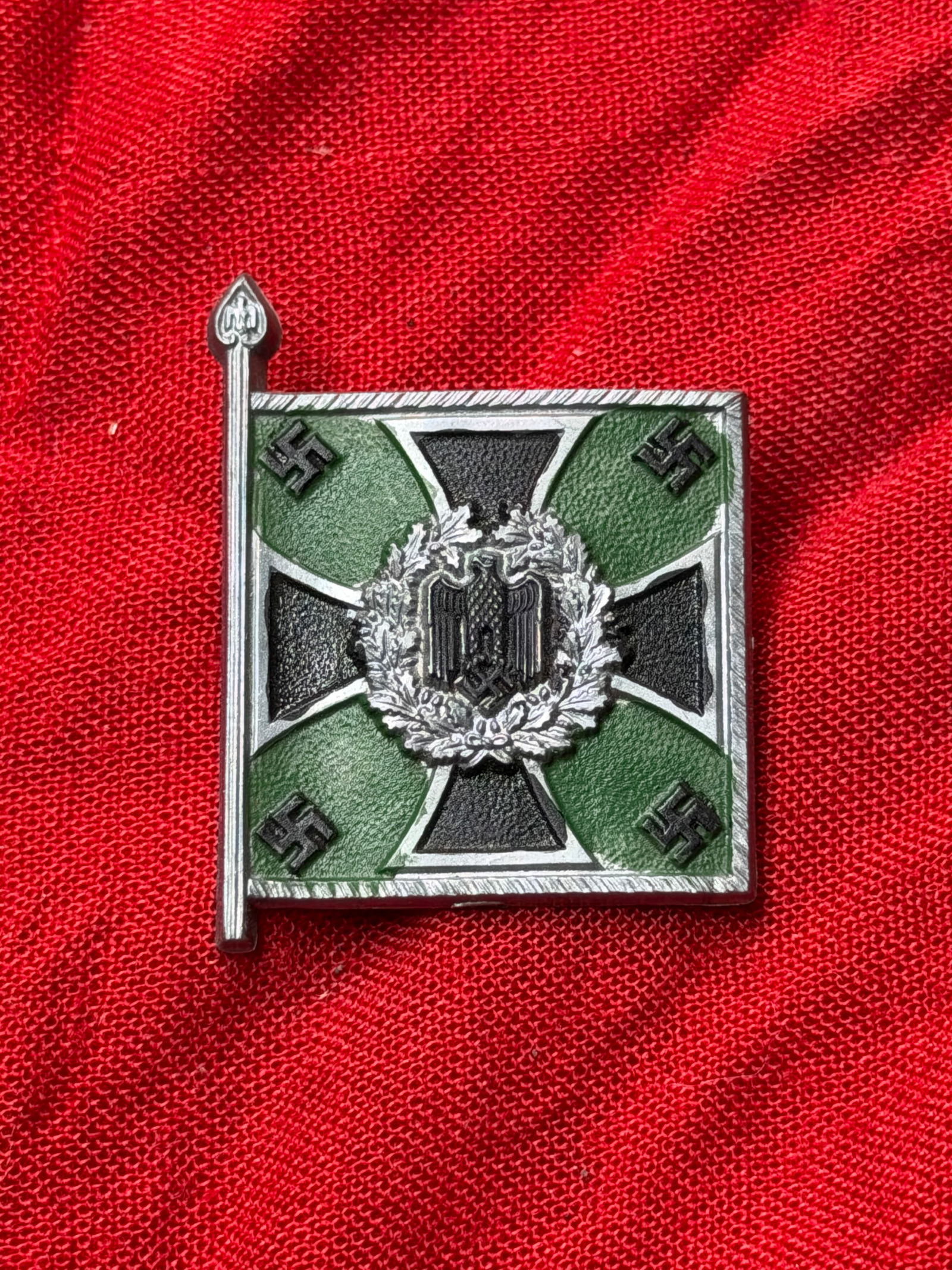 WW2 German Hunting Association Membership Badge (Reichsbund Deutsche Jägerschaft), Nazi Germany, c.: This enameled metal badge represents membership in the Reichsbund Deutsche Jägerschaft (Reich Association of German Hunters), the state-controlled hunting organization established under Nazi rule. De