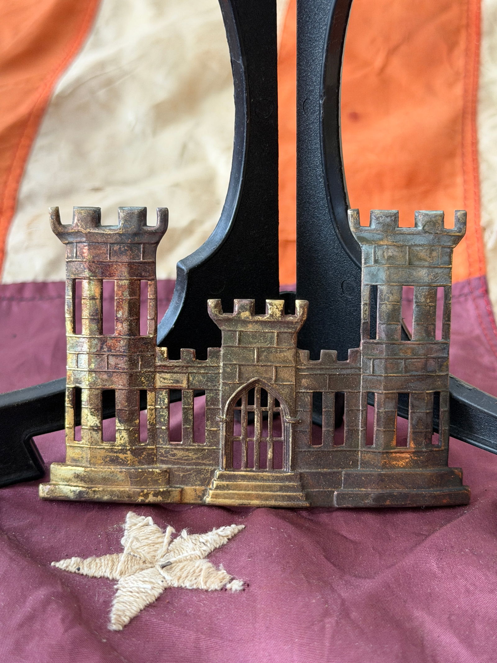 U.S. Army Corps of Engineers “Castle?? Insignia, Civil War Era: This cast brass insignia depicts a fortified castle with crenellated towers and a central gate—an enduring emblem of the United States Army Corps of Engineers. During the Civil War (1861–1865), th