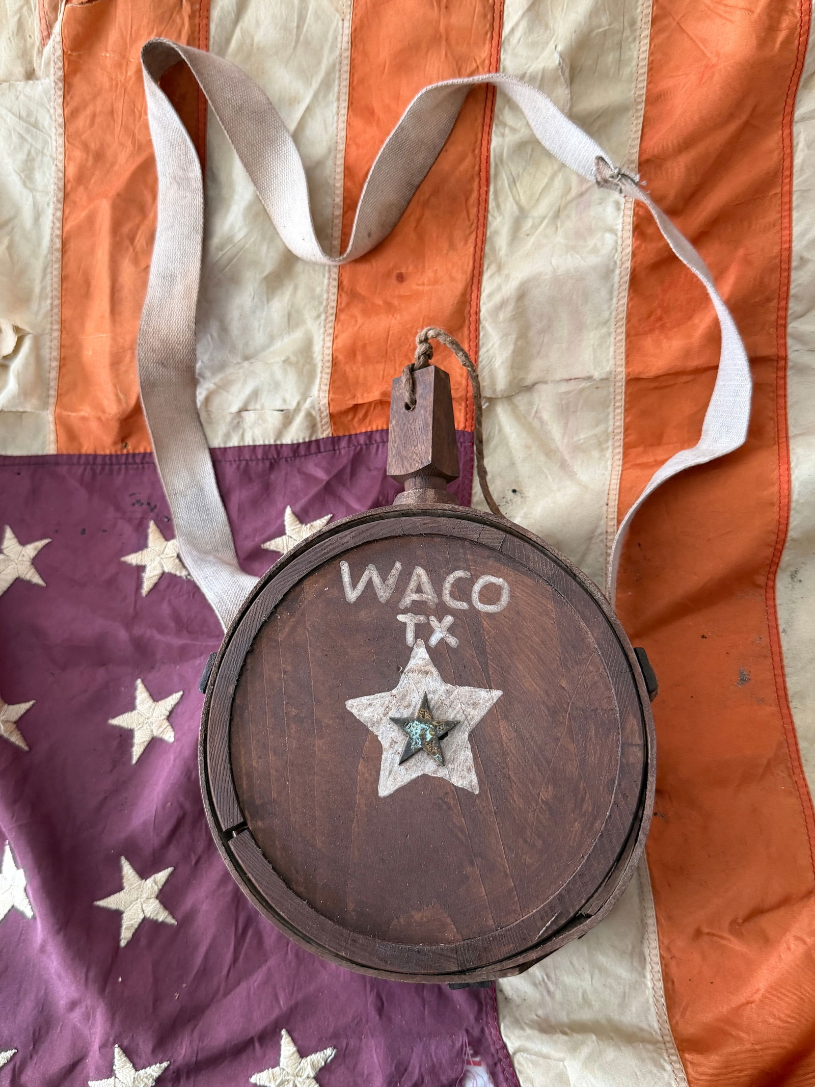 Rare Civil War Confederate CSA Wooden Canteen – Waco, Texas Provenance – With Original Sling (1 of 8)