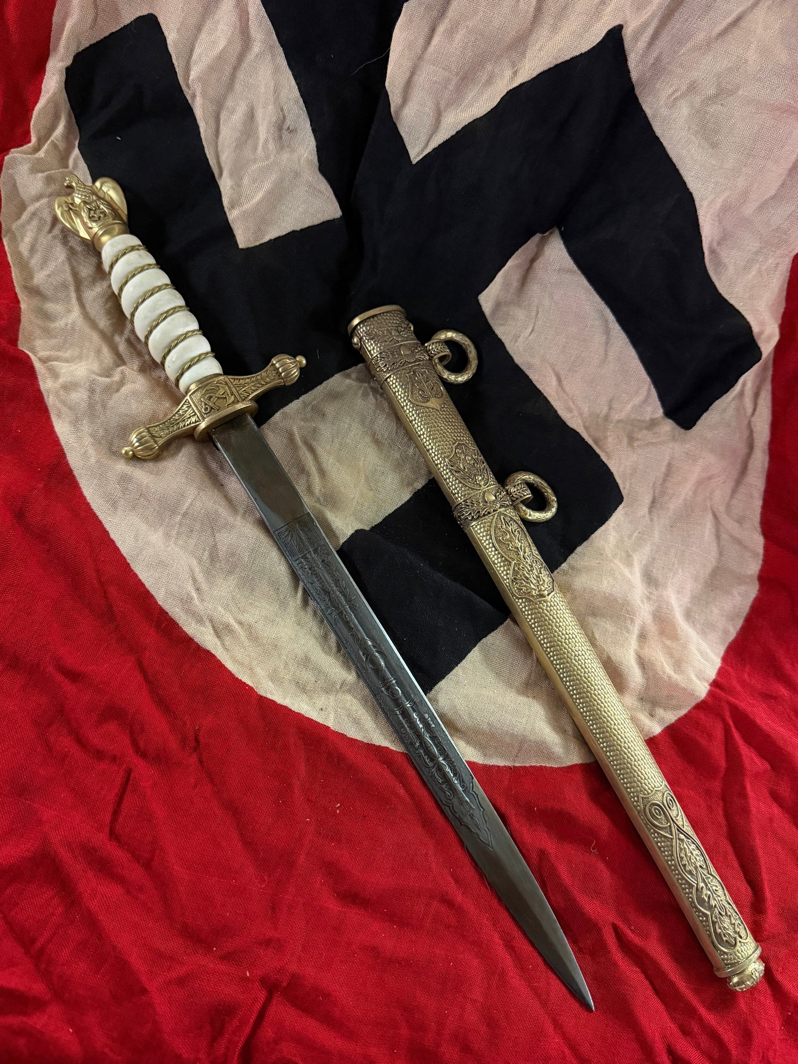WW2 GERMAN KRIEGSMARINE DAGGER BY E.U.F. HORSTER SOLINGEN (1 of 10)
