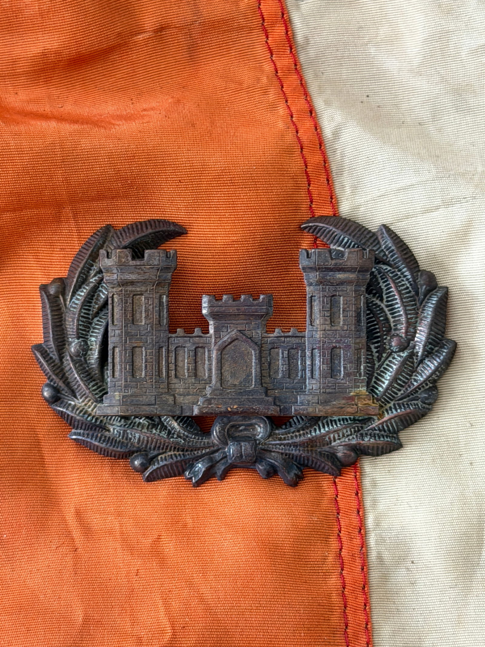 Civil War Confederate Corps of Engineers Insignia (Castle and Laurel Wreath) (1 of 4)