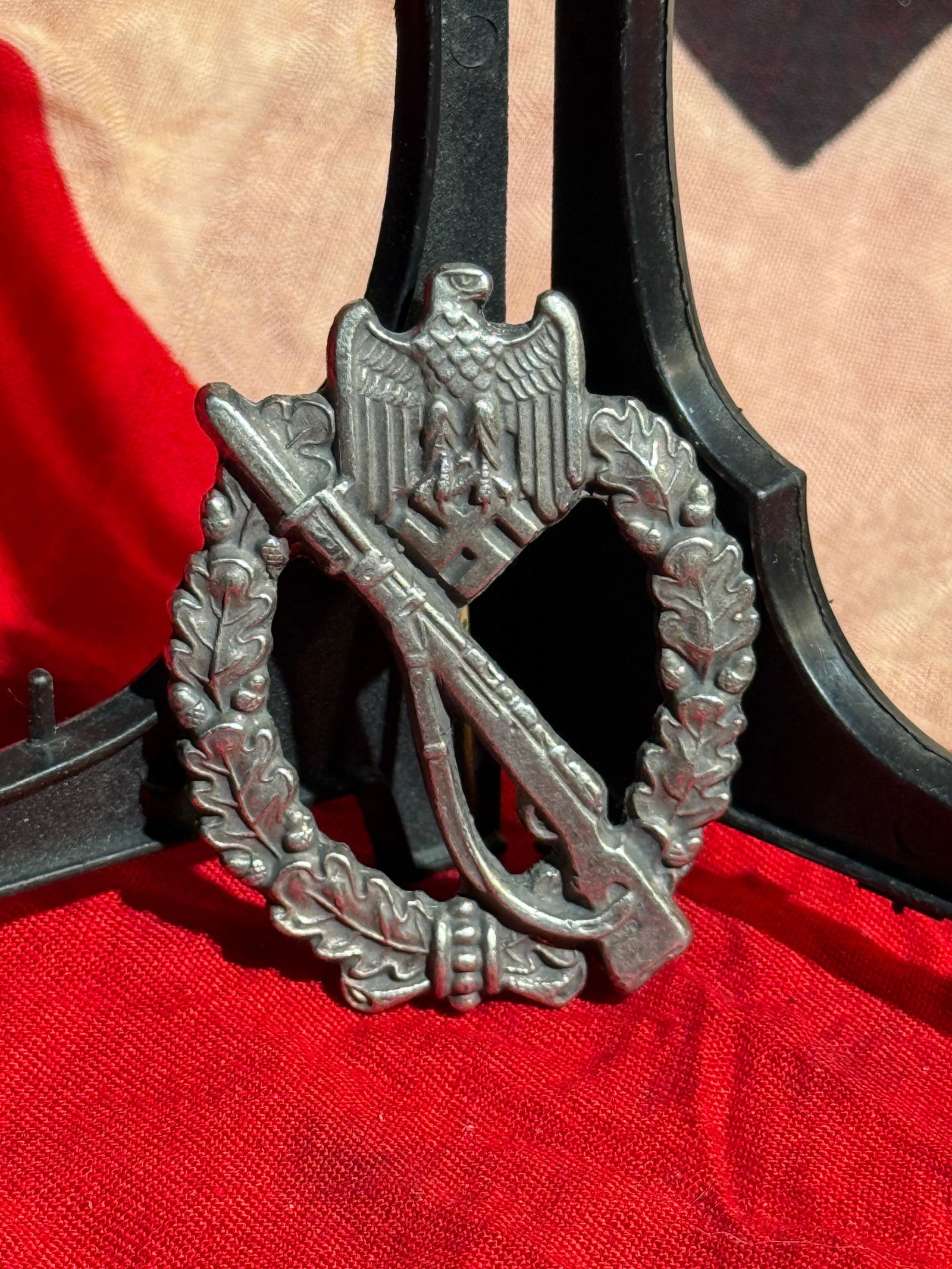 WW2 German Infantry Assault Badge (Infanterie-Sturmabzeichen), Silver Grade, Nazi By RZM: German Infantry Assault Badge (Infanterie-Sturmabzeichen), Silver Grade, instituted in December 1939 and awarded to soldiers of the German Army (Heer) who participated in infantry assaults and close-c