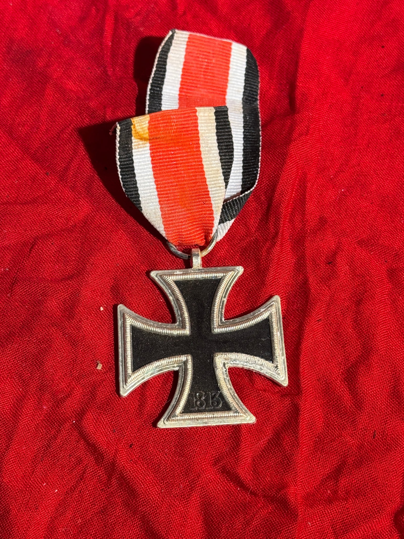 WW2 German Iron Cross, Second Class (Eisernes Kreuz II. Klasse), Nazi Germany, 1939: German Iron Cross Second Class, instituted by Adolf Hitler on 1 September 1939 as a revival of the historic Prussian military decoration originally established in 1813. The cross features a blackened 