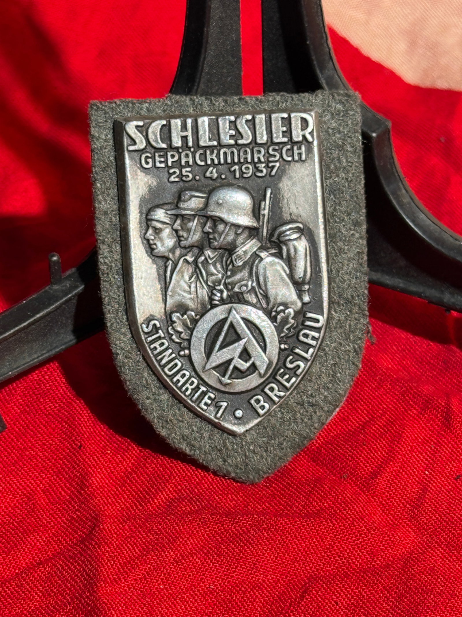 WW2 German Silesian Pack March Commemorative Badge (Schlesier Gepäckmarsch), Breslau, 1937 By G.: German commemorative SA (Sturmabteilung) event badge issued for the “Schlesier Gepäckmarsch” (Silesian Pack March) held on 25 April 1937 in Breslau, Silesia (present-day Wroc?aw, Poland). The