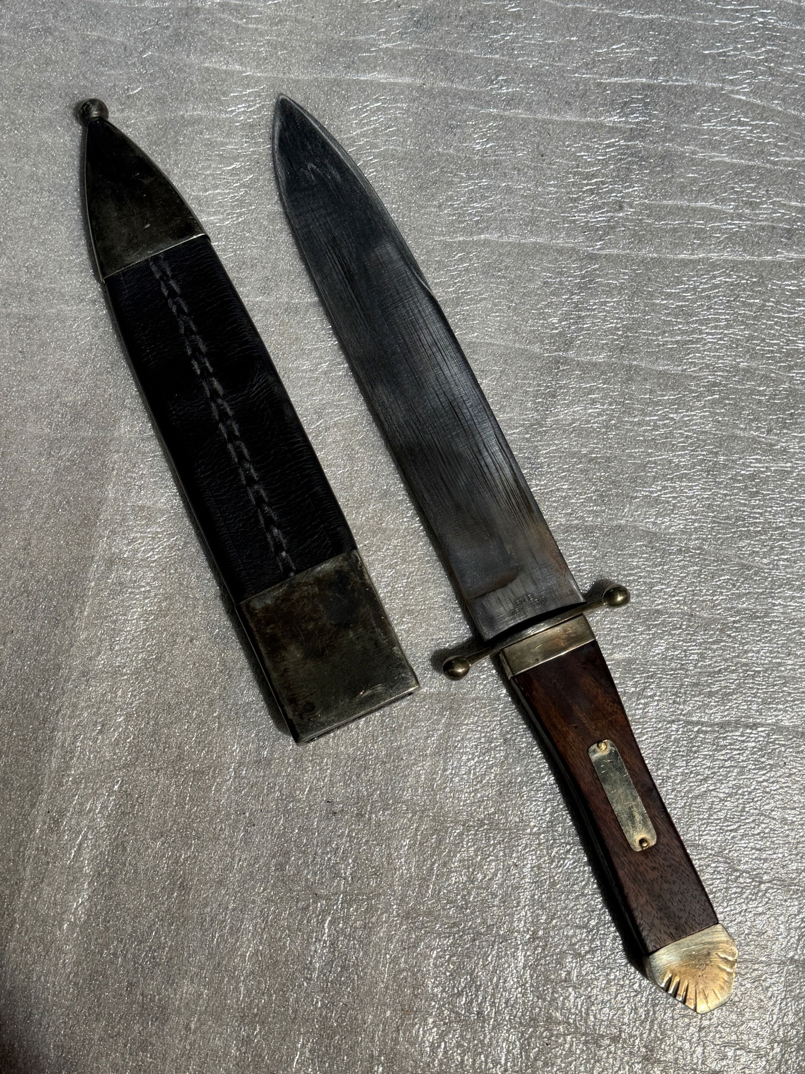 Scarce Civil War Era Rose of New York Frontier Bowie Knife With Sheath (1 of 9)
