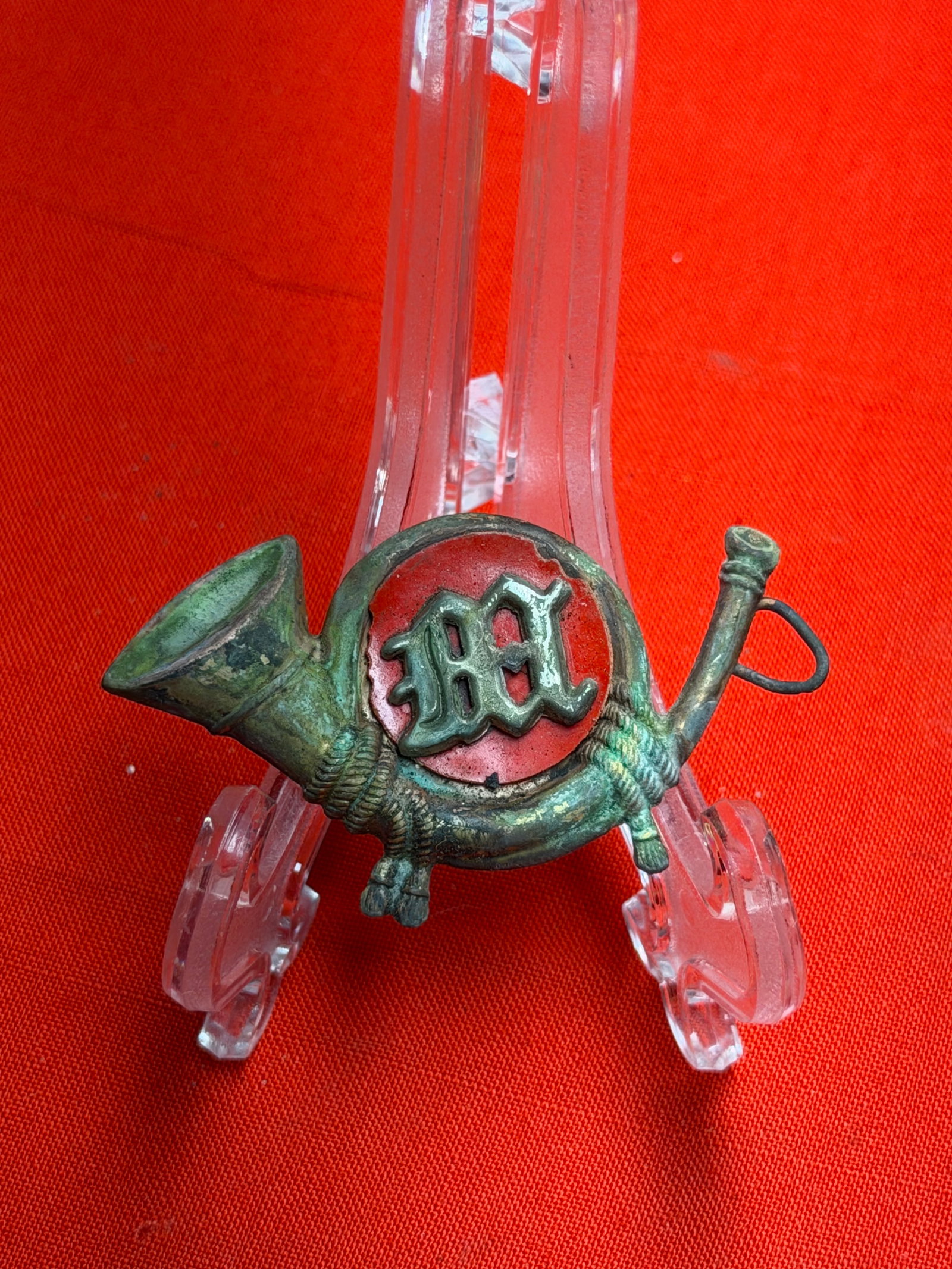 Civil War Era U.S. Marine Corps Bugle Horn Headgear Badge (1 of 3)