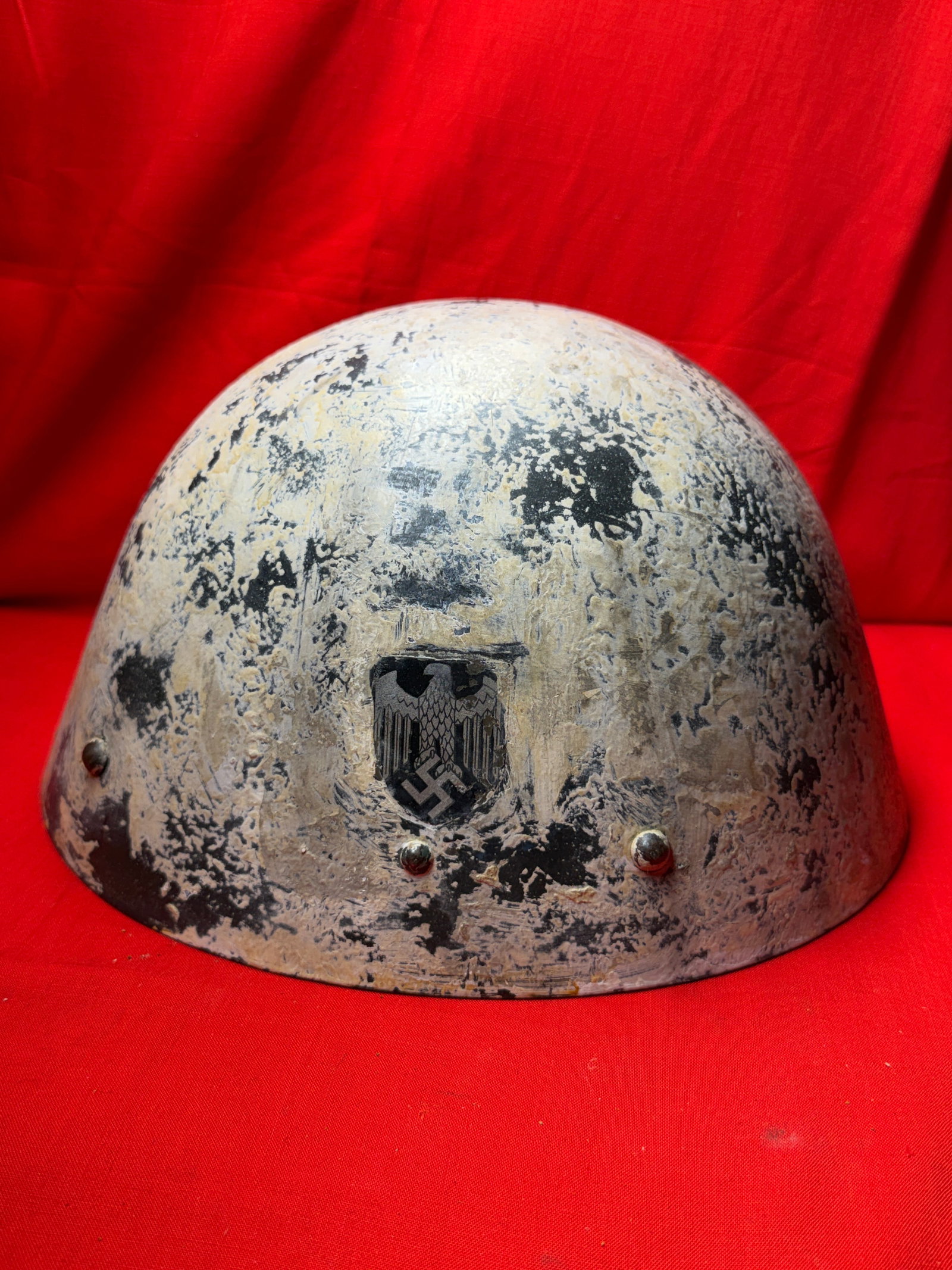 German Czechoslovak Vz.32 Steel Helmet with Winter Camouflage, World War II (c. 1930s–1940s) (1 of 8)