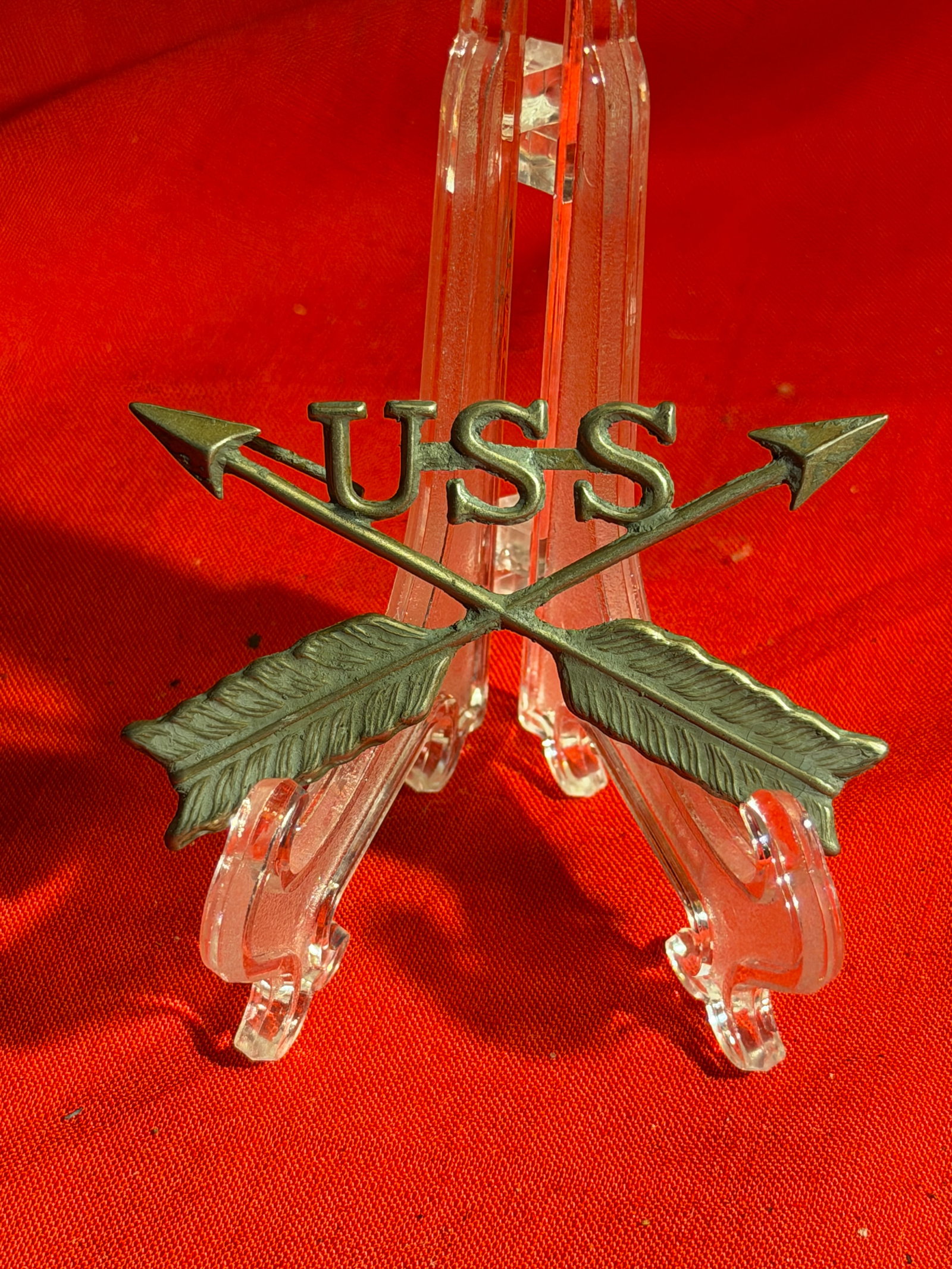 Civil War U.S. Scouts Crossed Arrows Insignia (1 of 3)