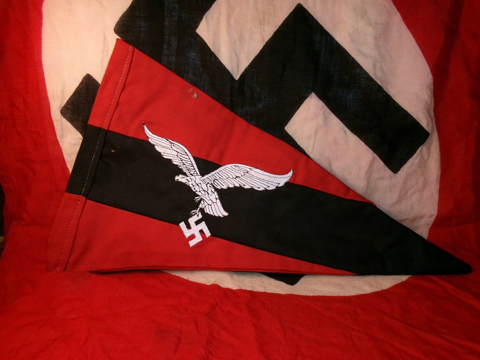 WWII German Luftwaffe Pennant (Eagle and Swastika Emblem) (1 of 3)