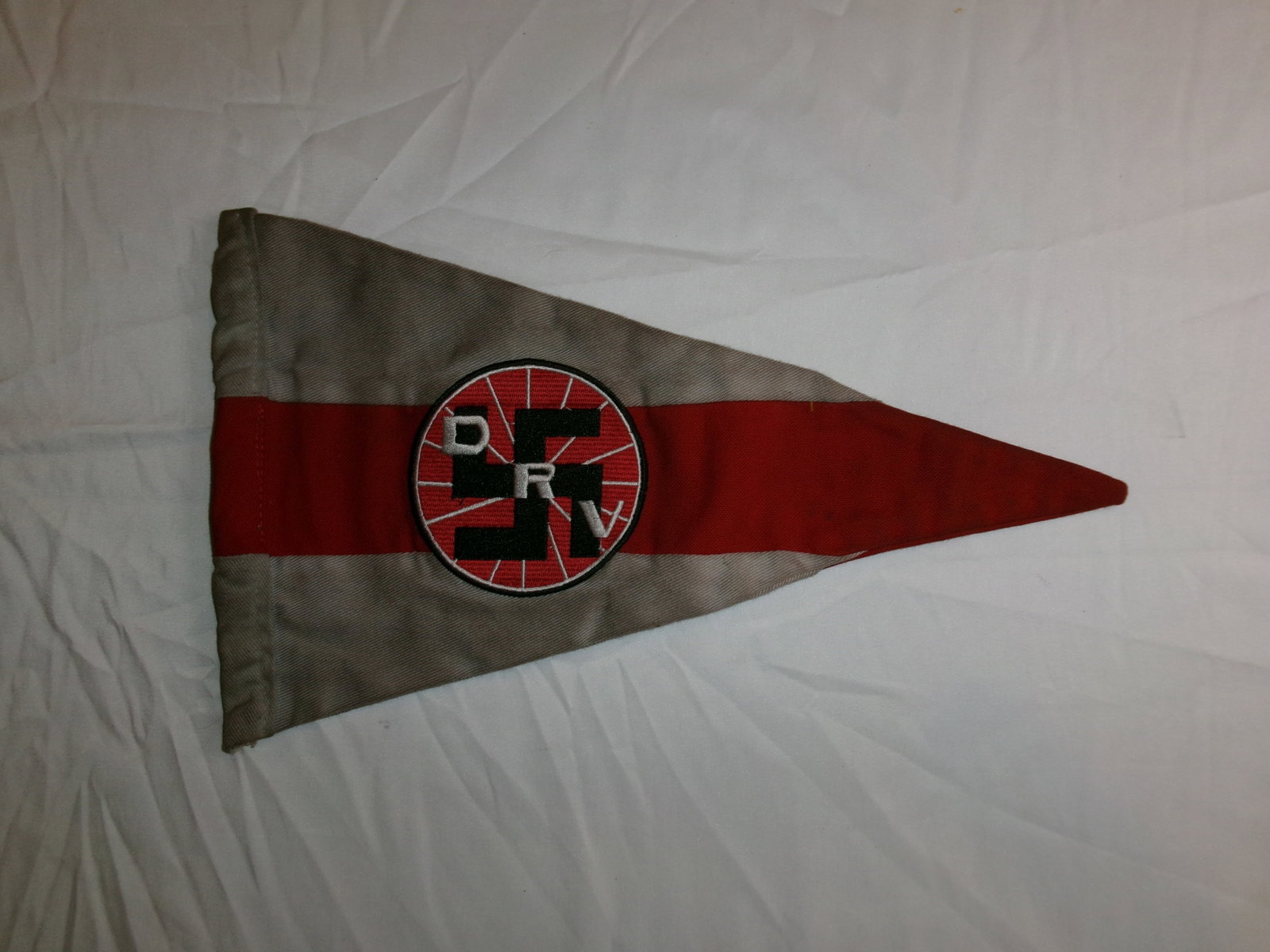 WWII German RAD (Reichsarbeitsdienst) Pennant Flag (1 of 3)