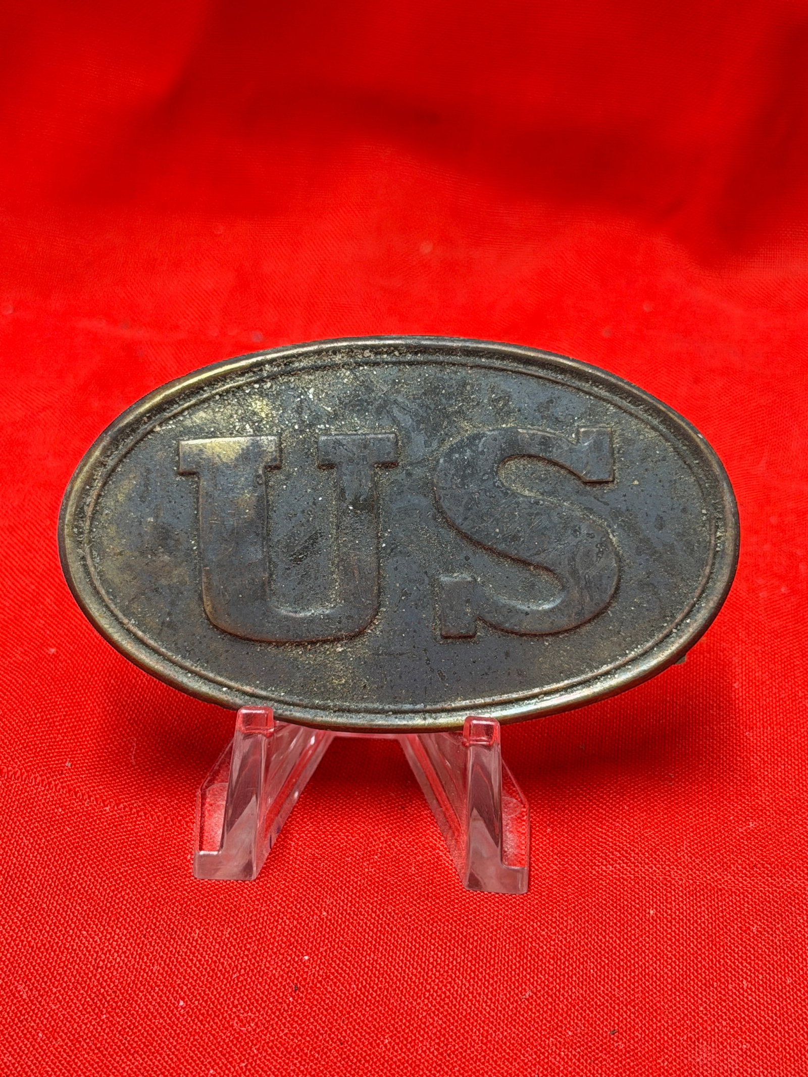 Civil War Era U.S. Union Army Oval Belt Plate Buckle Harpers Ferry VA Battlefield Relic: Civil War era U.S. Union Army oval belt plate buckle relic featuring raised “U.S.” lettering on the front with attachment hook and belt catch still present on reverse. In our opinion this piec