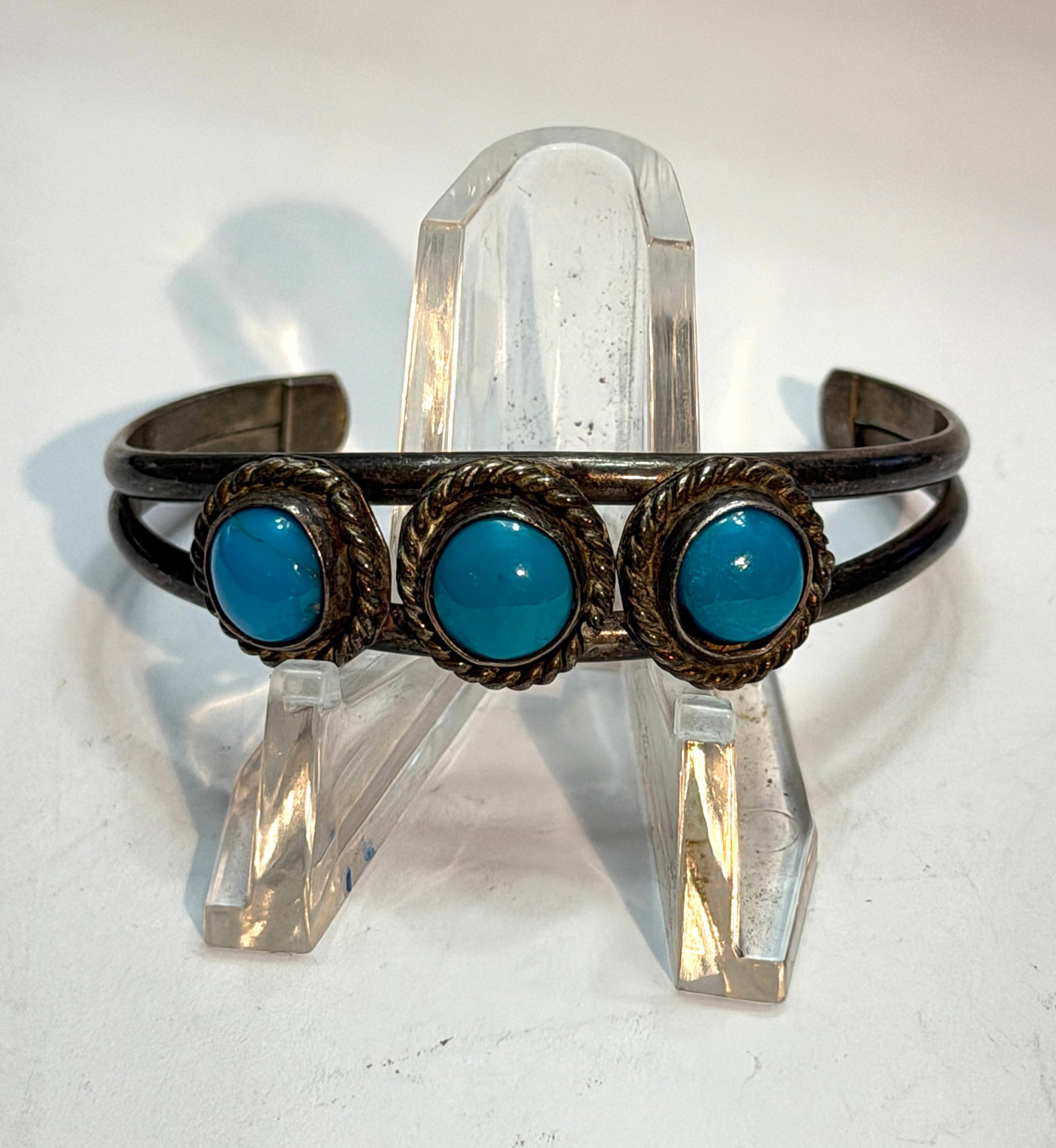 Vintage Sterling Silver Turquoise Cabochon Cuff Bracelet Triple Stone Southwestern Style (1 of 5)