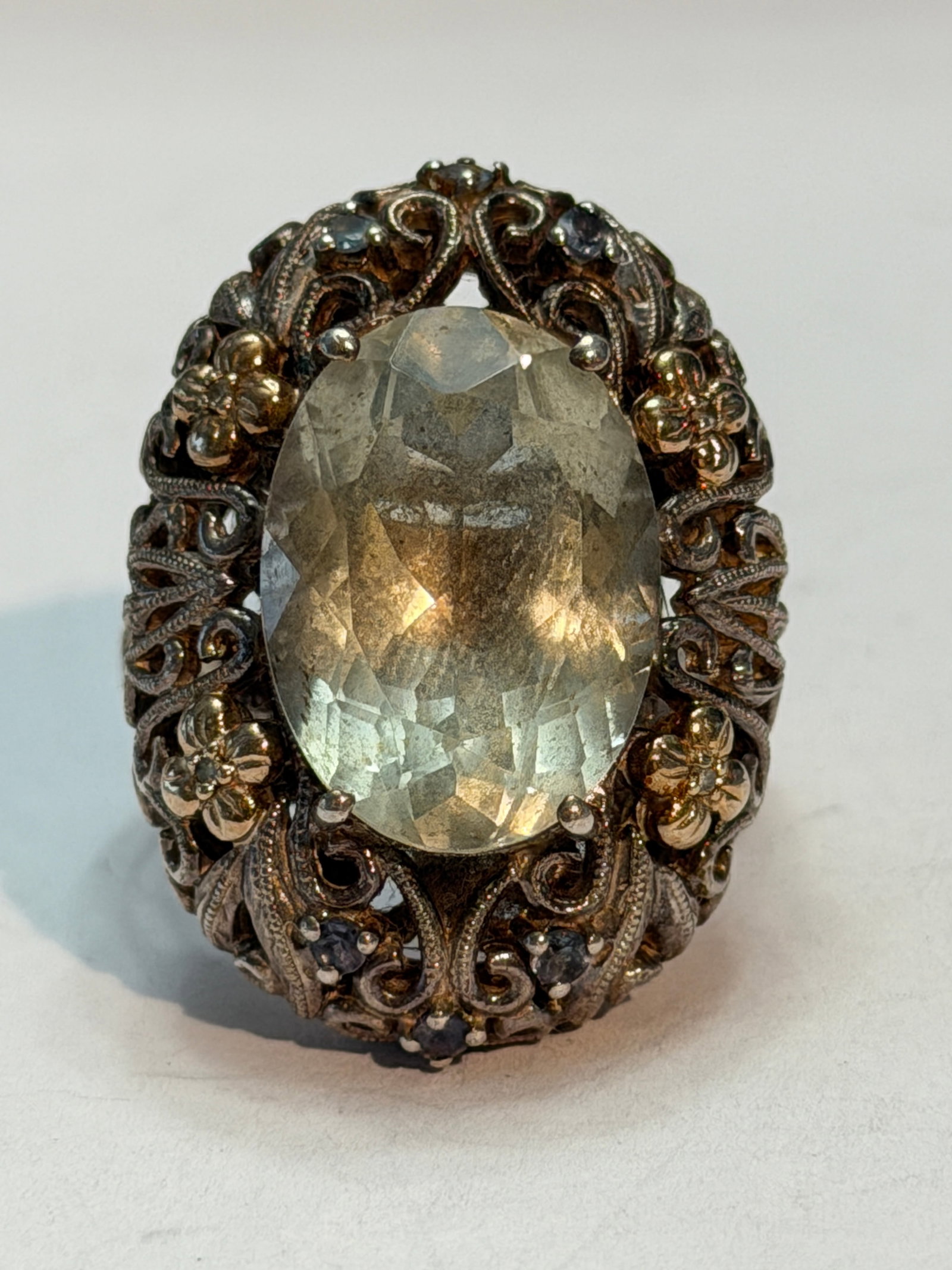 Vintage WB Sterling Silver & 14K Gold Filigree Cocktail Ring with Large Quartz Stone ? Size 9: Beautiful vintage WB designer cocktail ring crafted in sterling silver with 14K gold accents featuring a large oval faceted quartz stone in an ornate openwork filigree setting. The detailed floral and