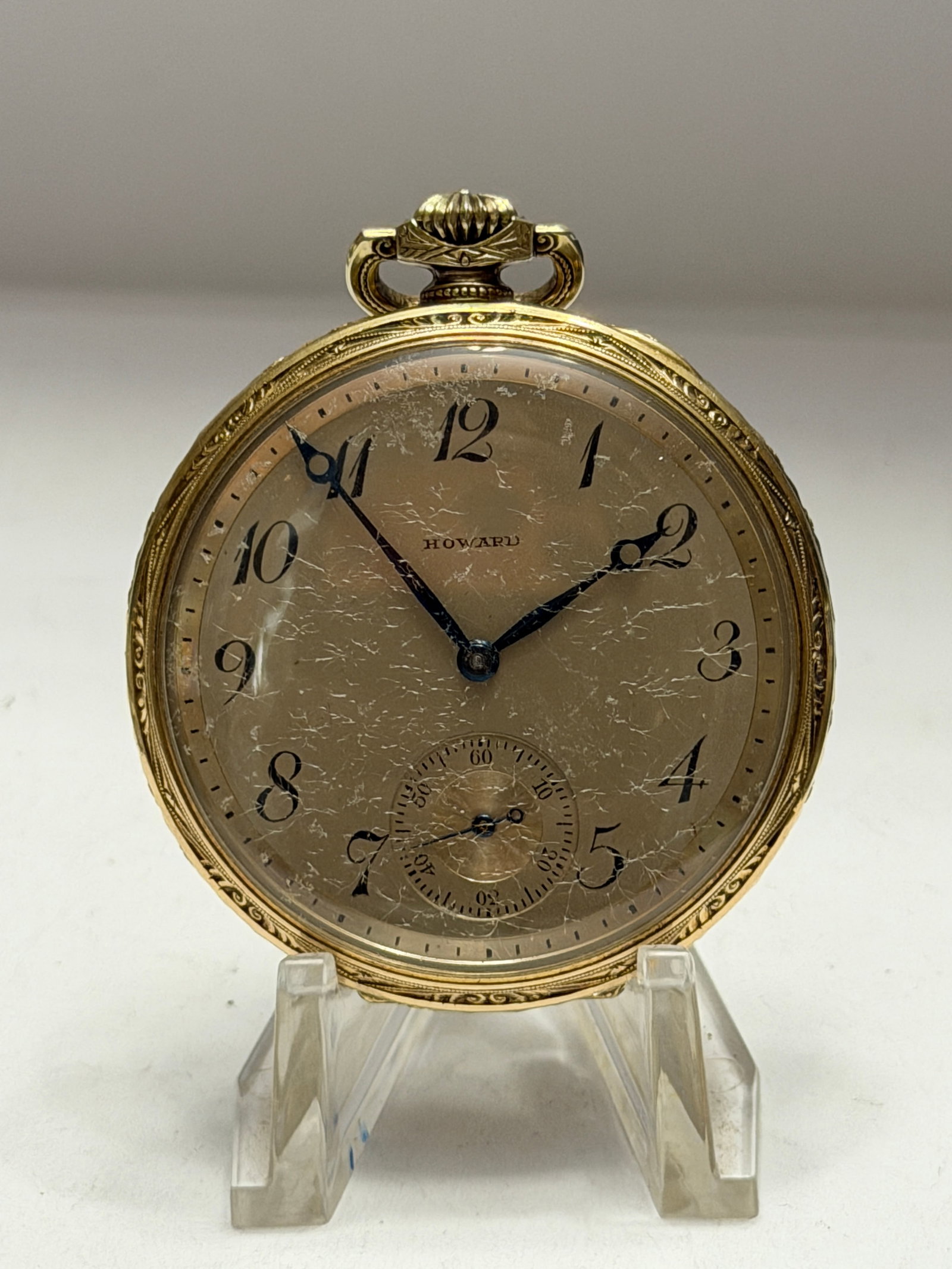 Antique E. Howard Watch Co. 14K Gold Pocket Watch 17 Jewels Keystone Extra Case Vintage: Stunning antique E. Howard Watch Co. pocket watch crafted in 14K gold with an elegant Keystone Extra case and 17 jewel mechanical movement. Marked “E. Howard Watch Co. Boston U.S.A.” on th
