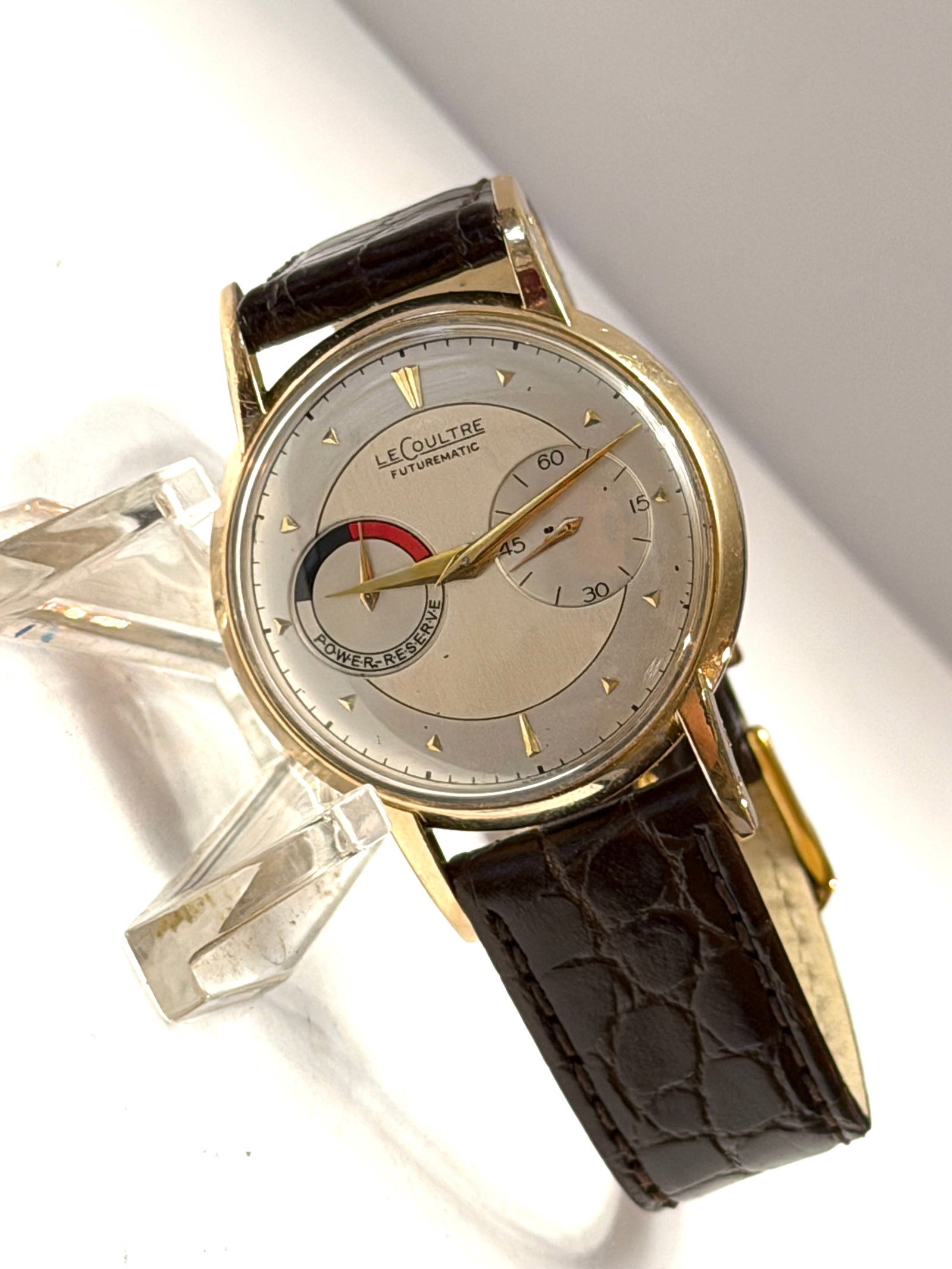 Vintage LeCoultre Futurematic Automatic Wristwatch ? Power Reserve Dial, Gold-Filled Case: Exceptional vintage LeCoultre Futurematic automatic wristwatch featuring one of the most innovative and recognizable mid-century dial designs ever produced by Jaeger-LeCoultre for the American market.