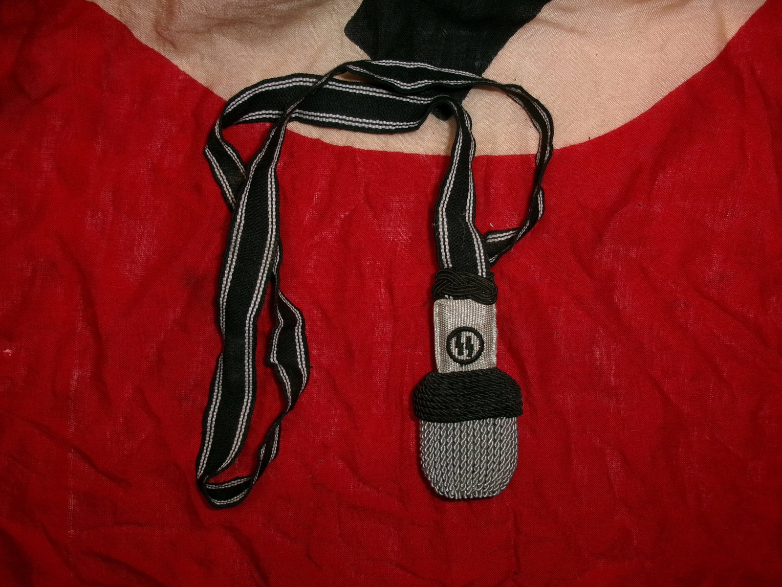 WWII German SS Dress Dagger Portepee Knot (1 of 5)