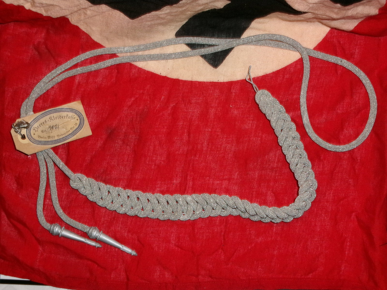 WWII German Heer Dress Uniform Aiguillette with Original Heeres-Kleiderkasse Tag (1 of 3)