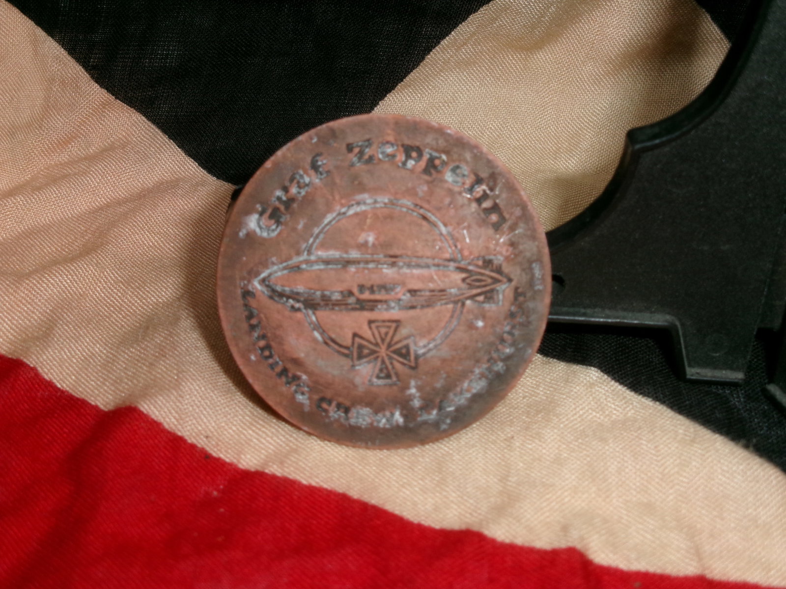 WWII German Graf Zeppelin Commemorative Pin Badge (1 of 3)