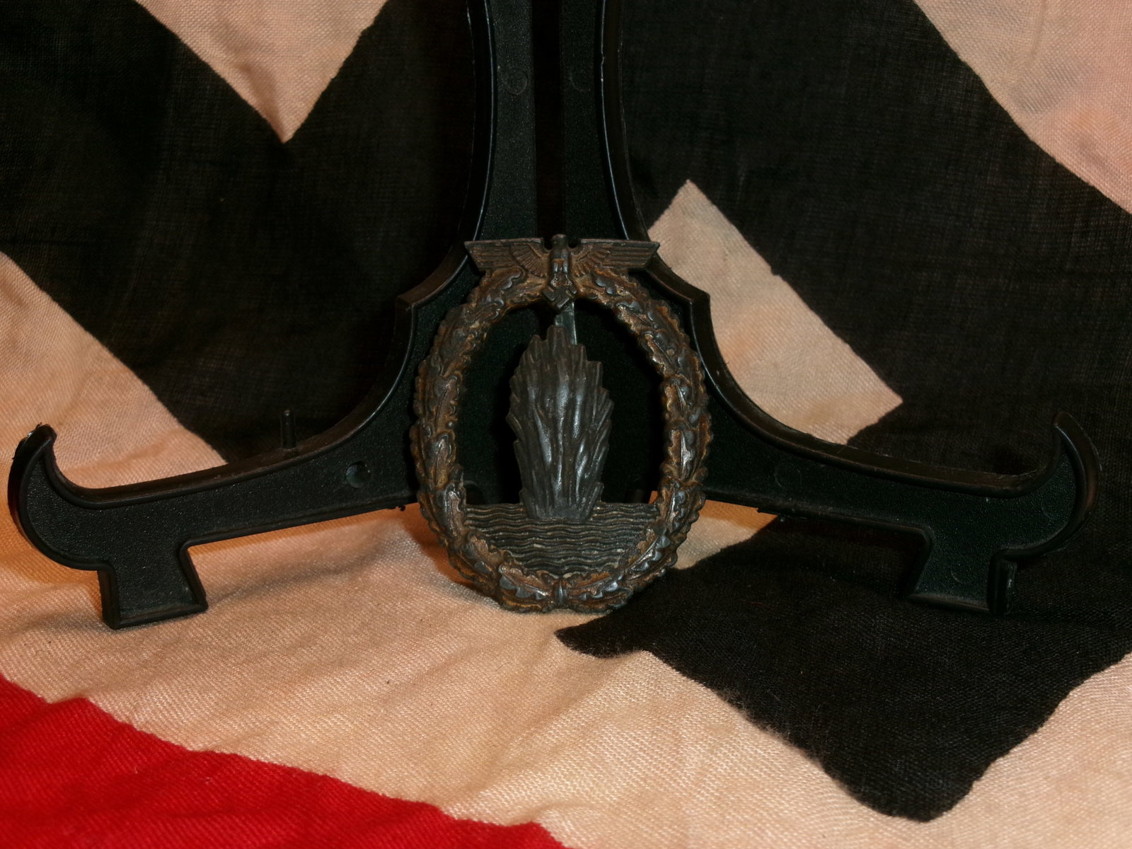 WWII German Kriegsmarine High Seas Fleet War Badge (1 of 3)