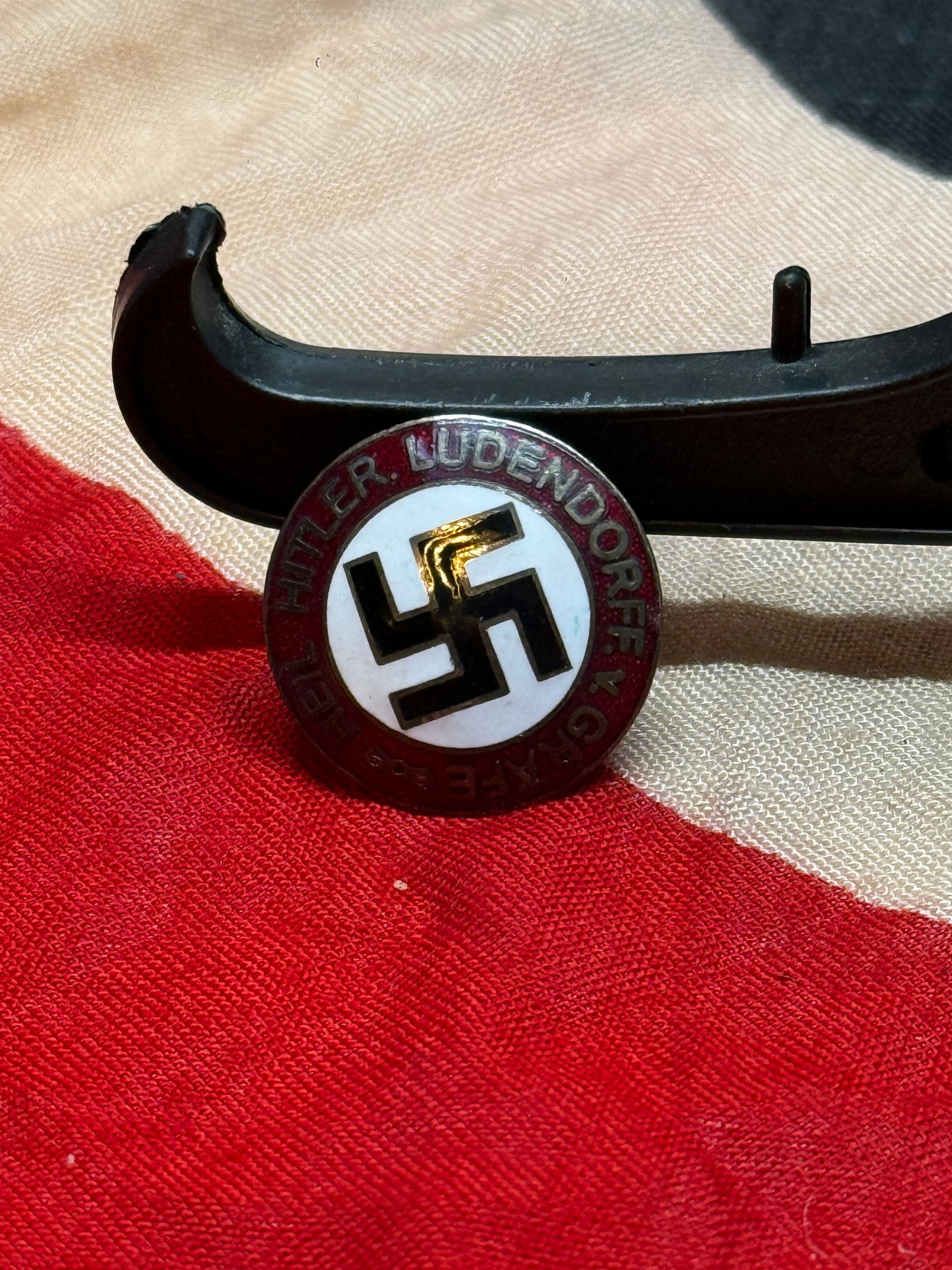 Early German NSDAP Political Badge “Heil Hitler Ludendorff v. Graefe (1 of 3)