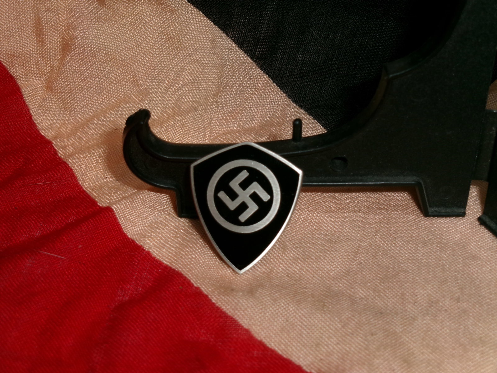 WWII German Shield-Style Enamel Pin Attributed to SS “Wiking?? Division (1 of 4)