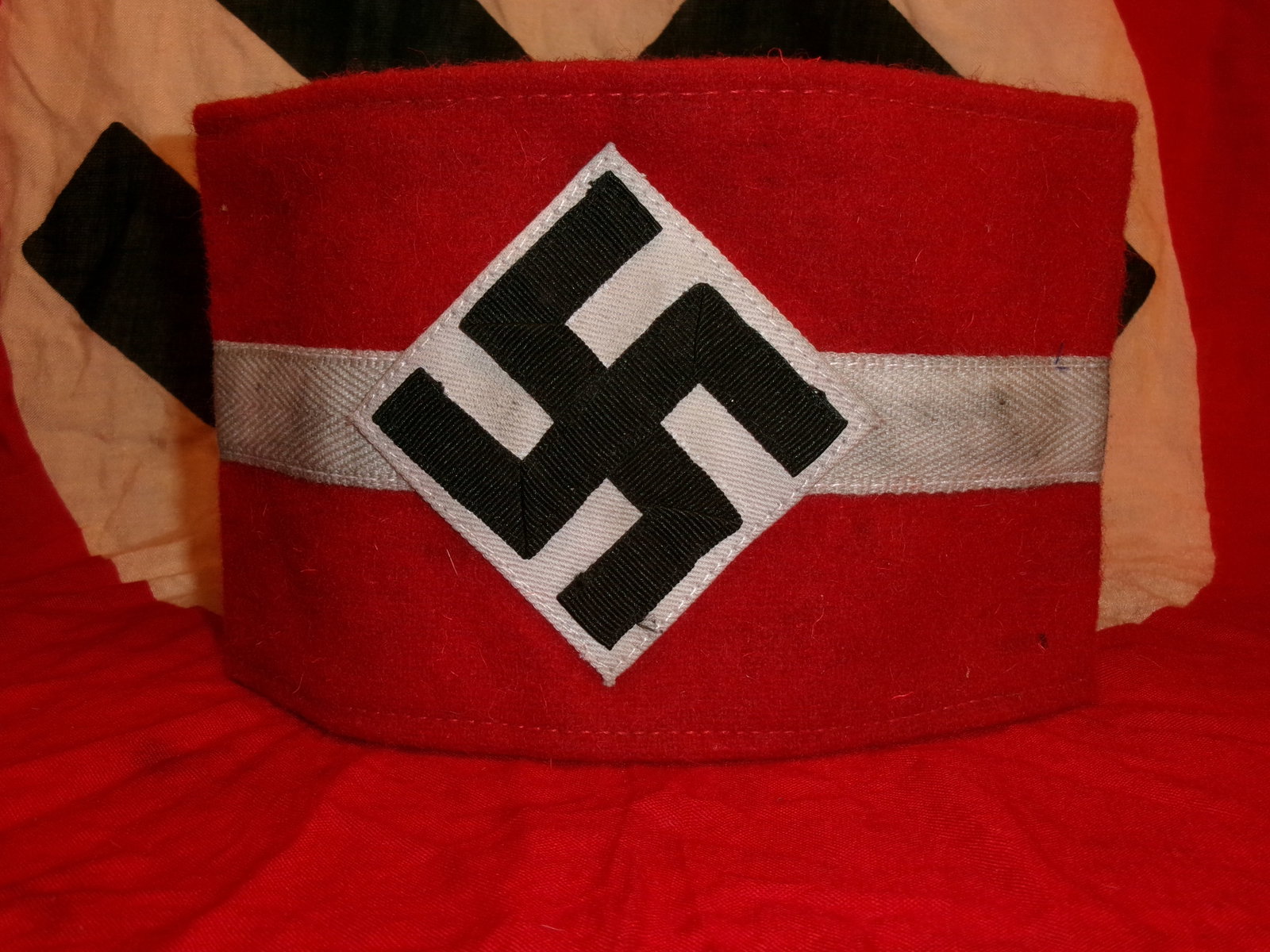 WWII German Hitler Youth (Hitlerjugend) Armband with RZM Tag (1 of 5)