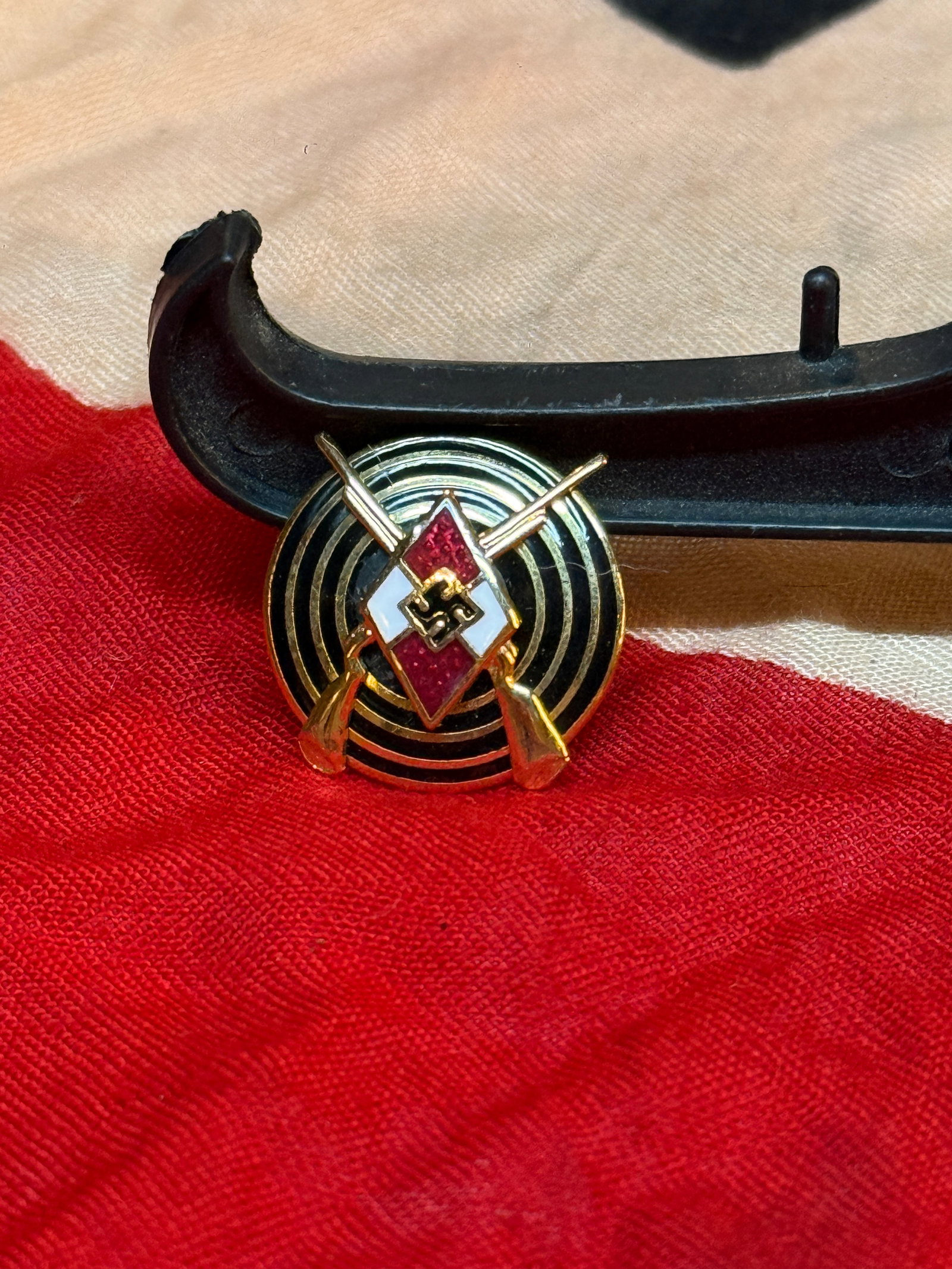 WWII German Hitler Youth (HJ) Marksman’s Badge (HJ Schützen-Abzeichen) By RZM M1/123 (1 of 2)