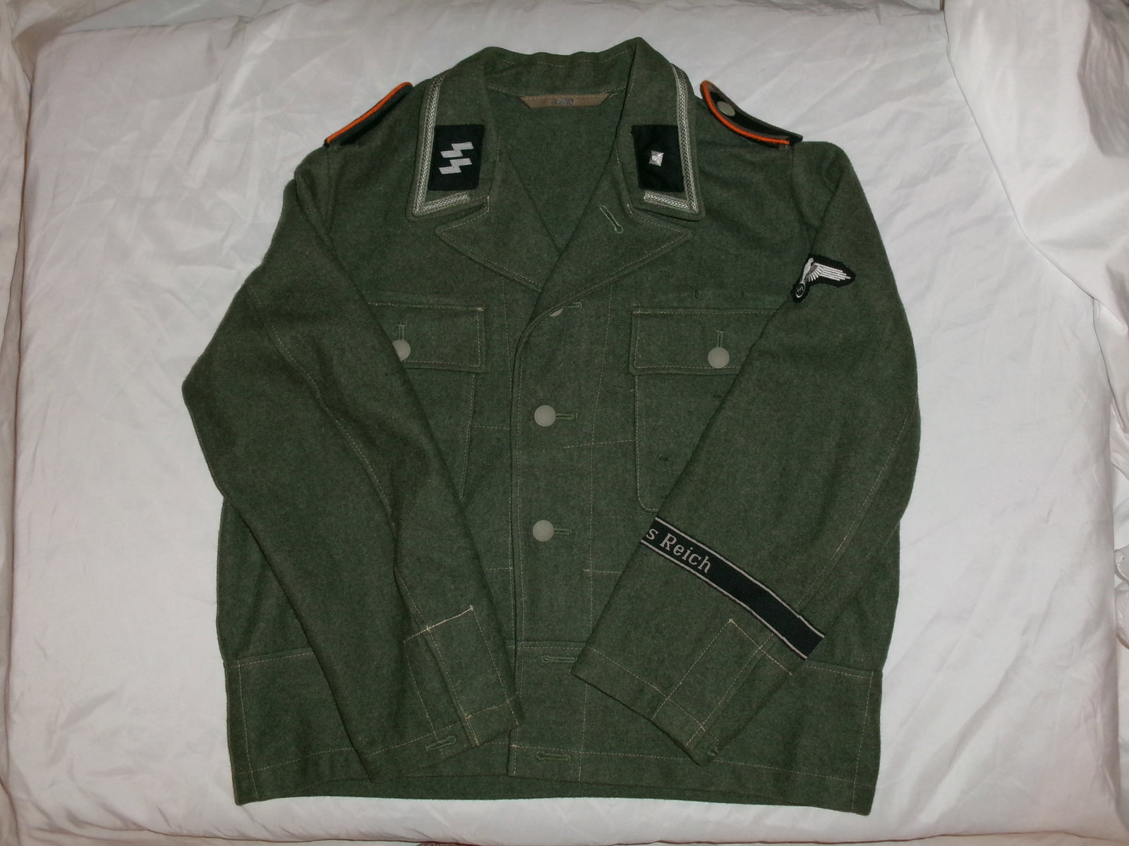 WWII German Waffen-SS “Das Reich?? Service Tunic (1 of 6)